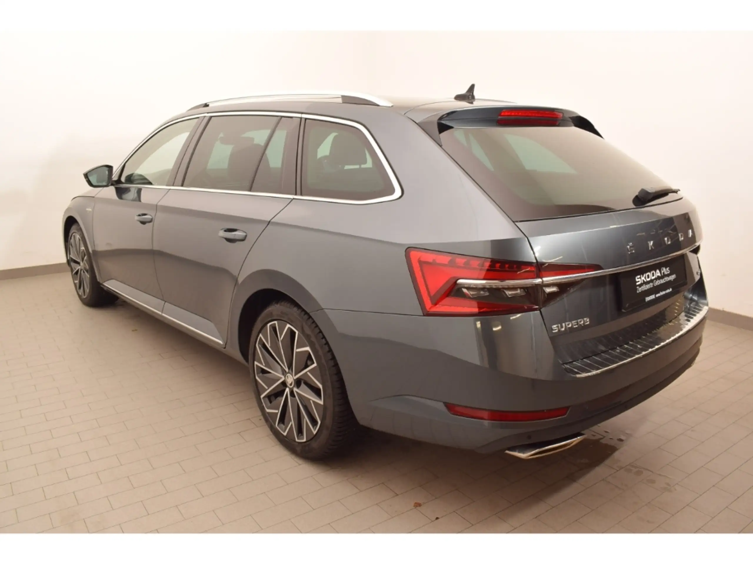 Skoda - Superb