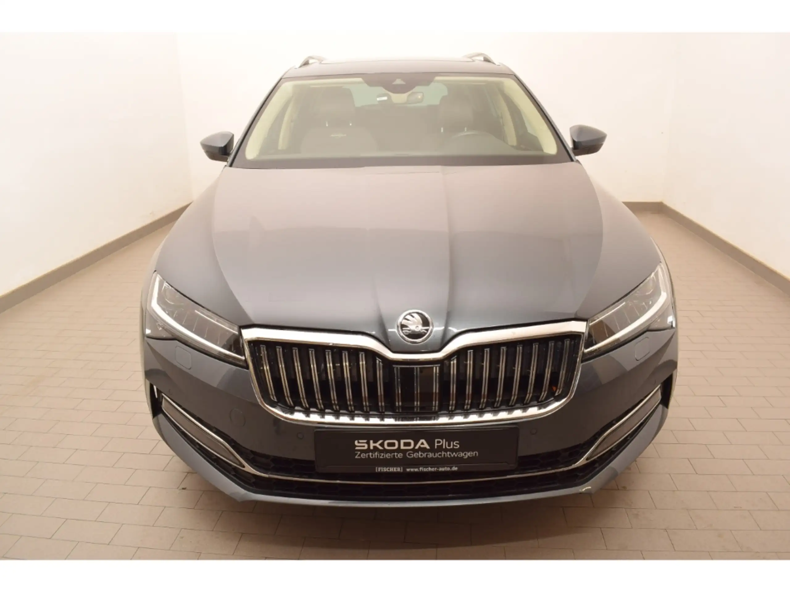 Skoda - Superb