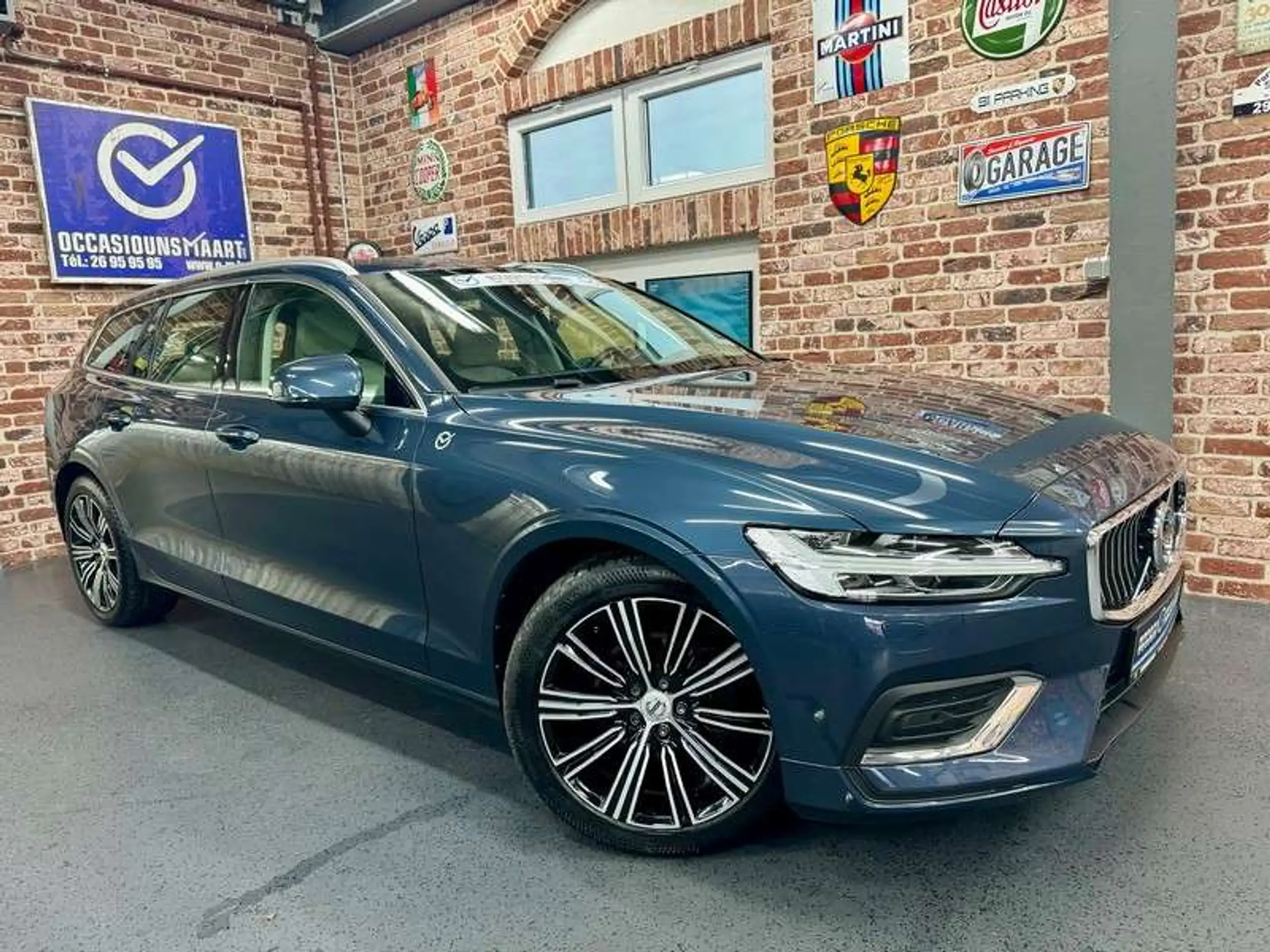 Volvo V60 2021