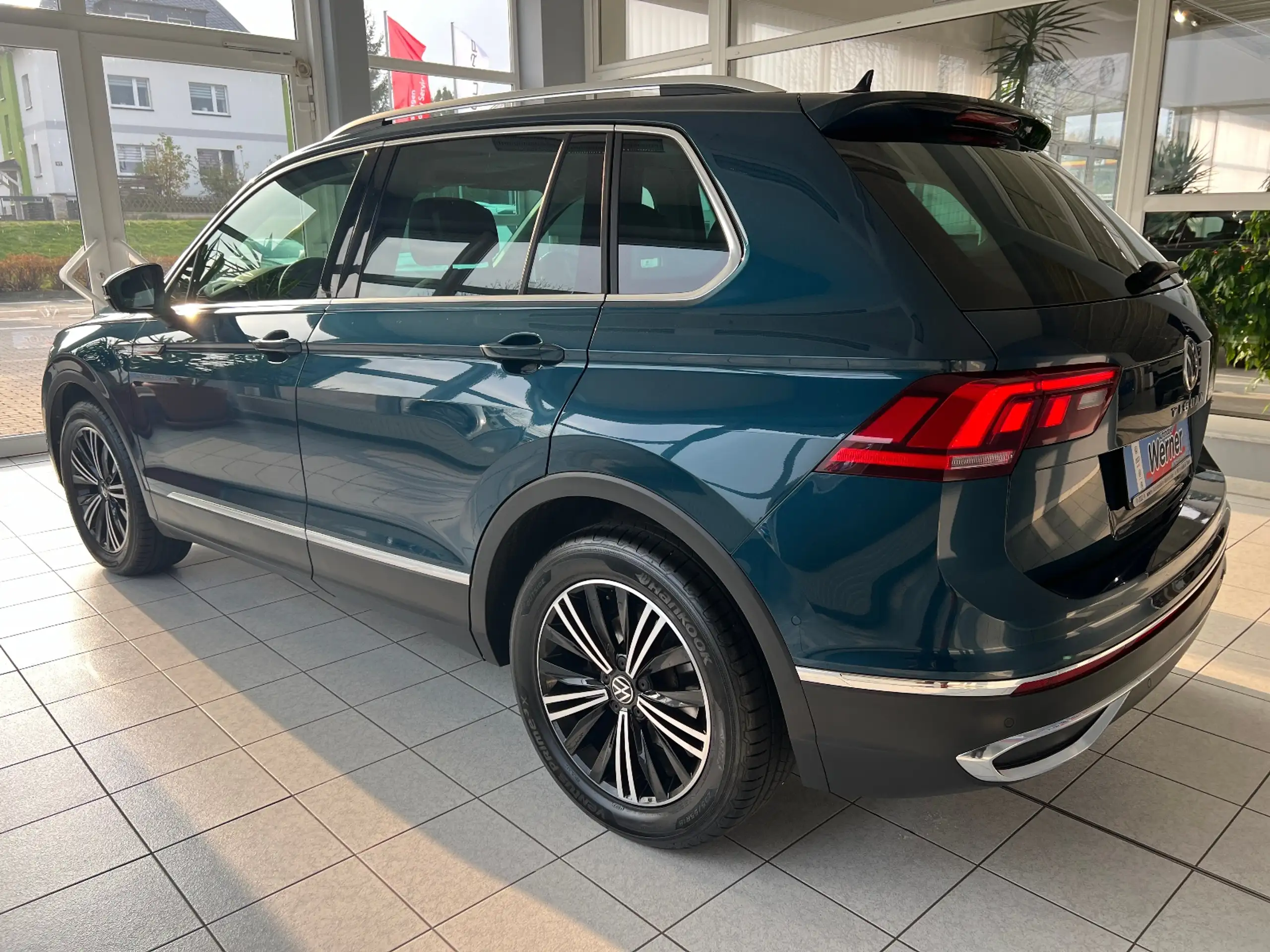 Volkswagen - Tiguan