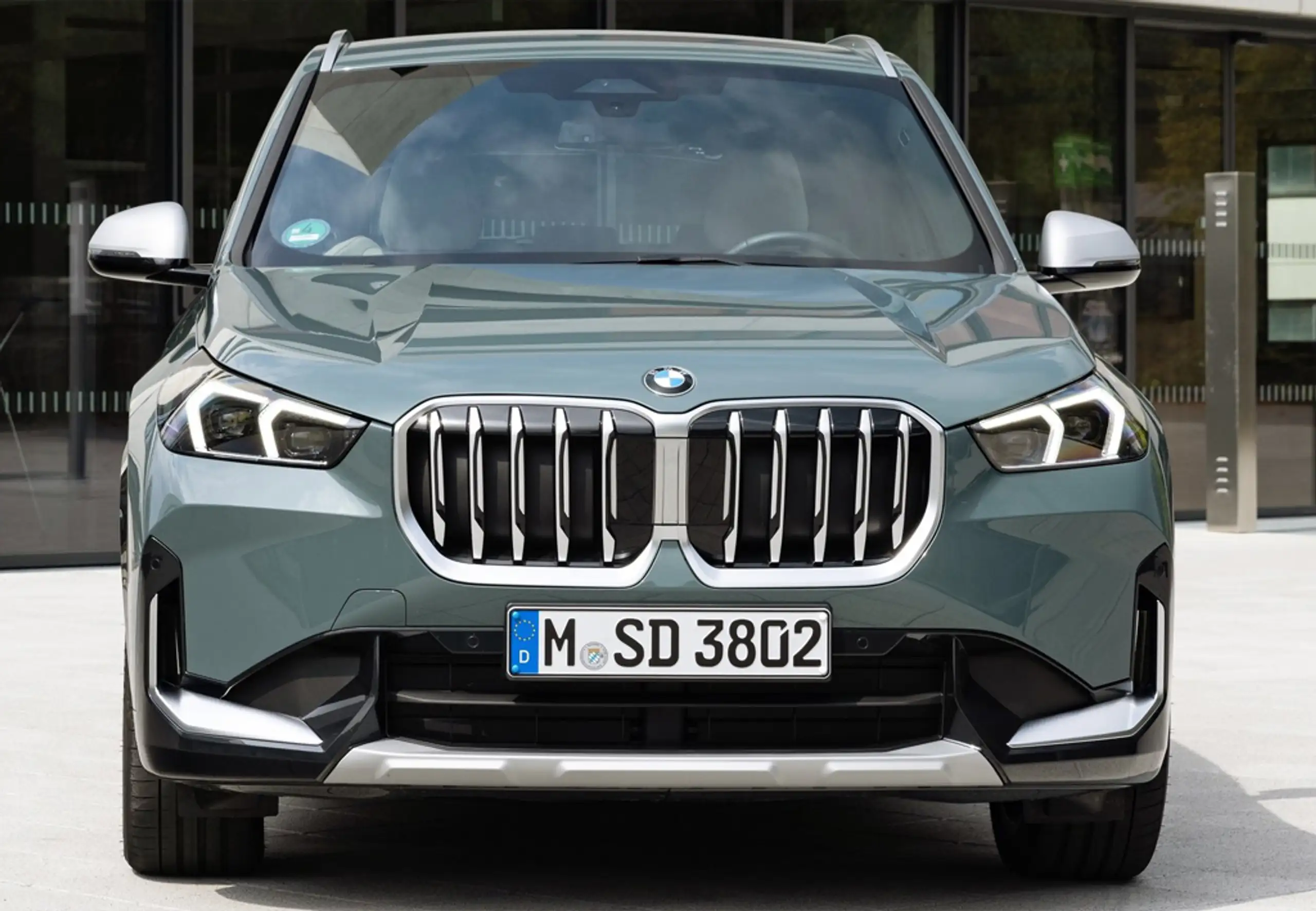 BMW - X1