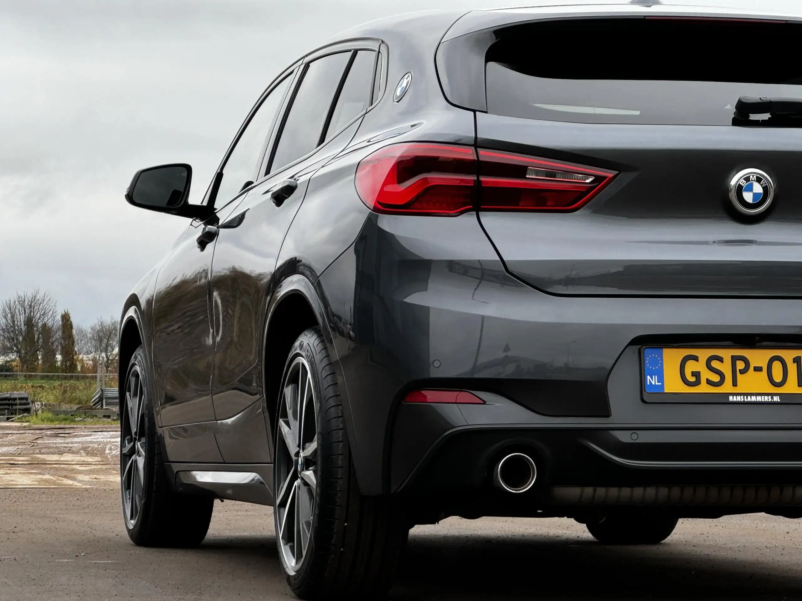 BMW - X2