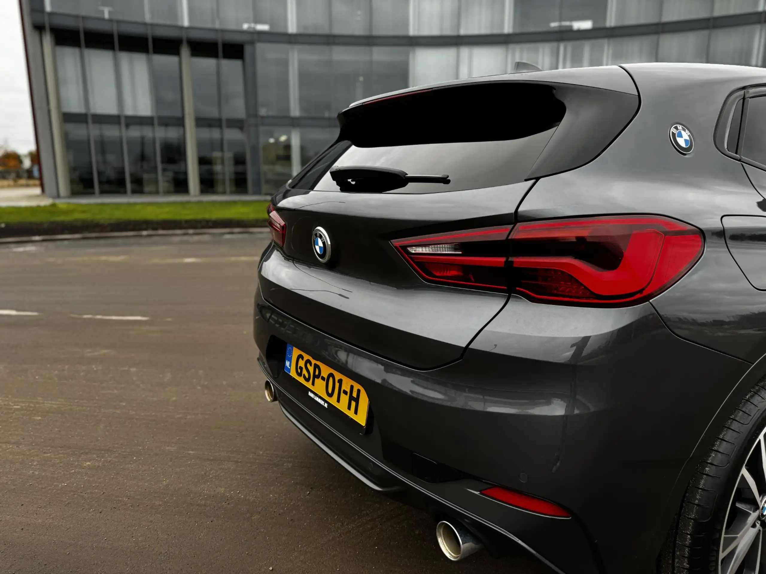 BMW - X2