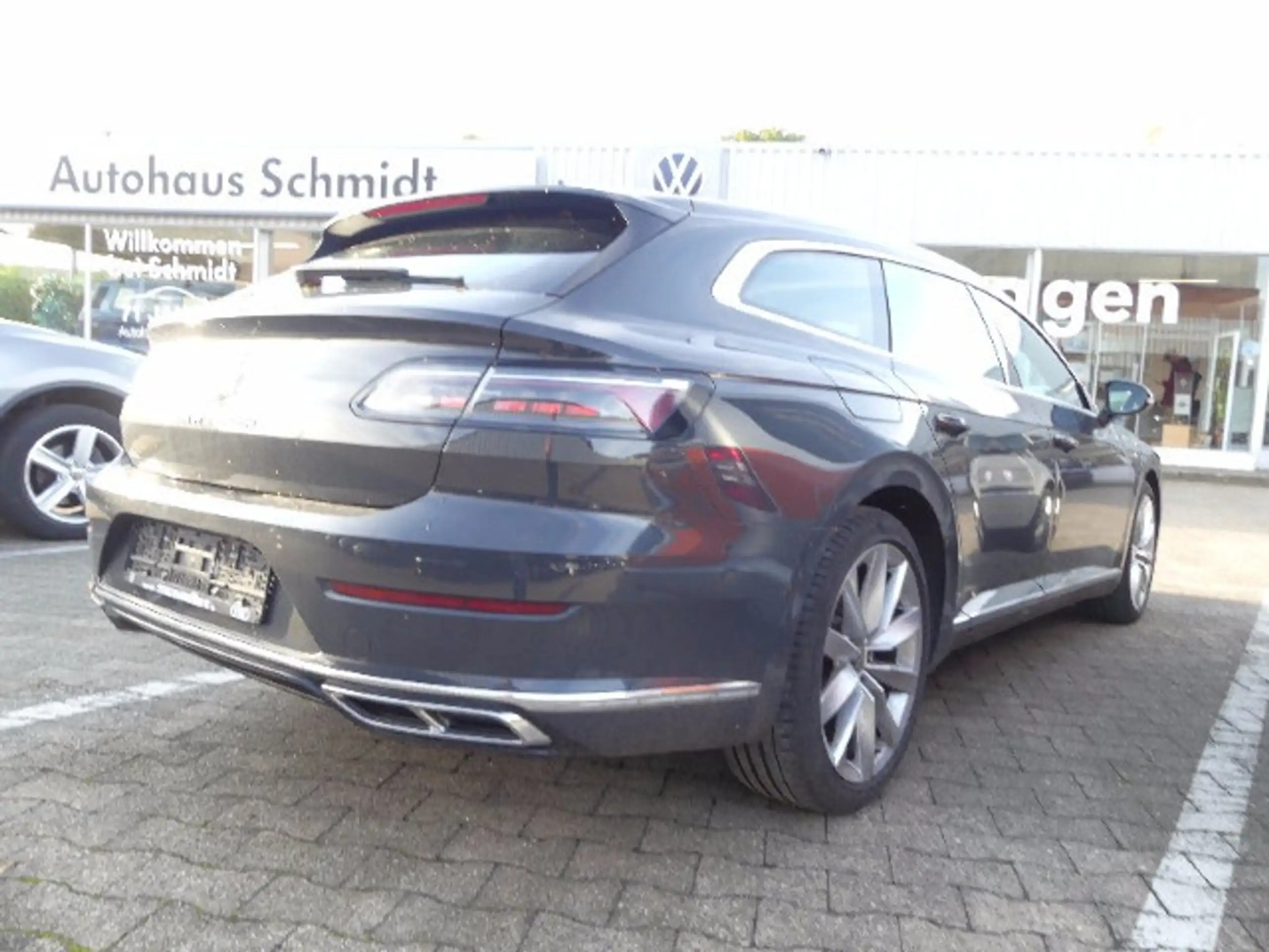 Volkswagen - Arteon