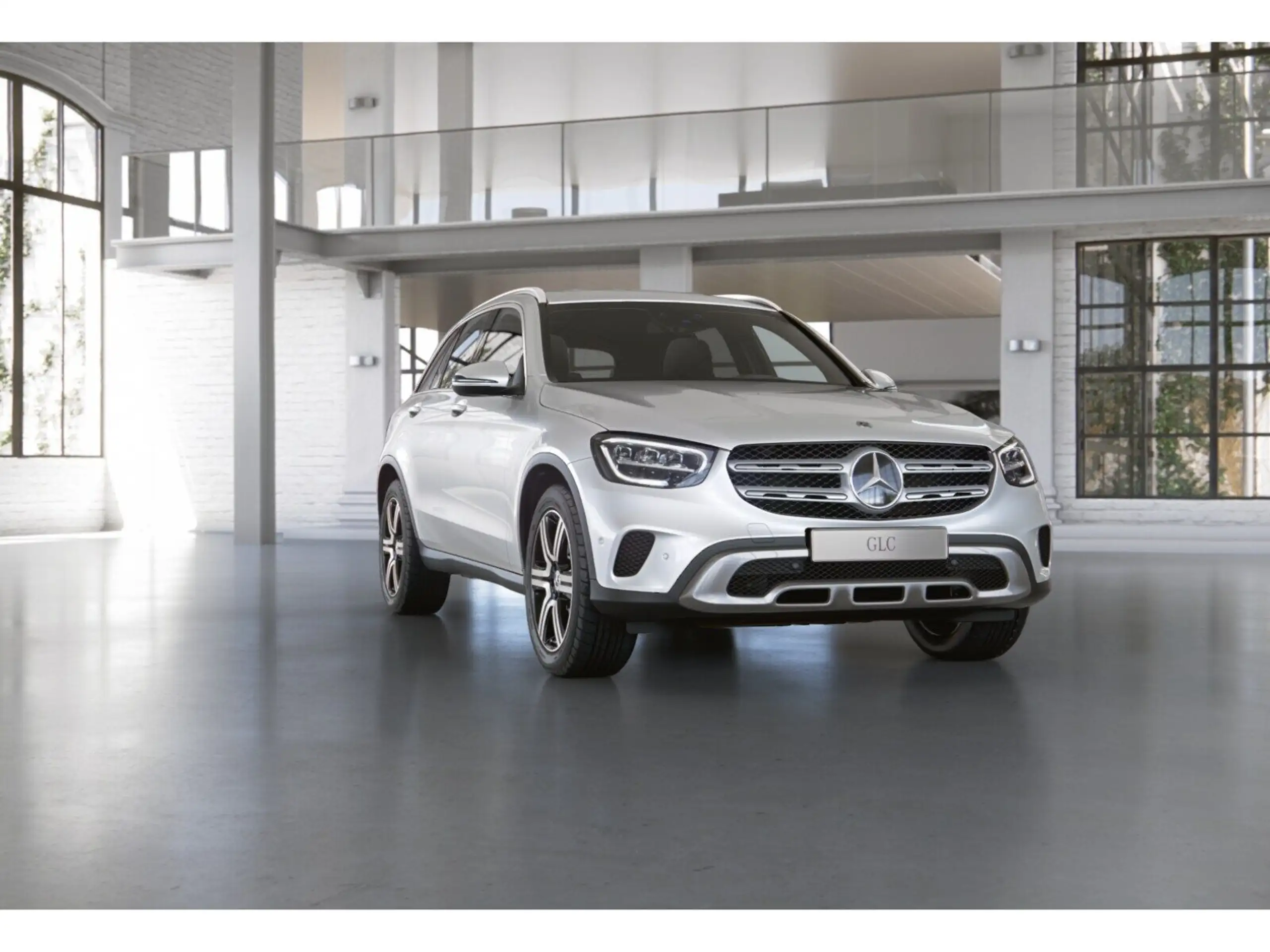 Mercedes-Benz - GLC 220