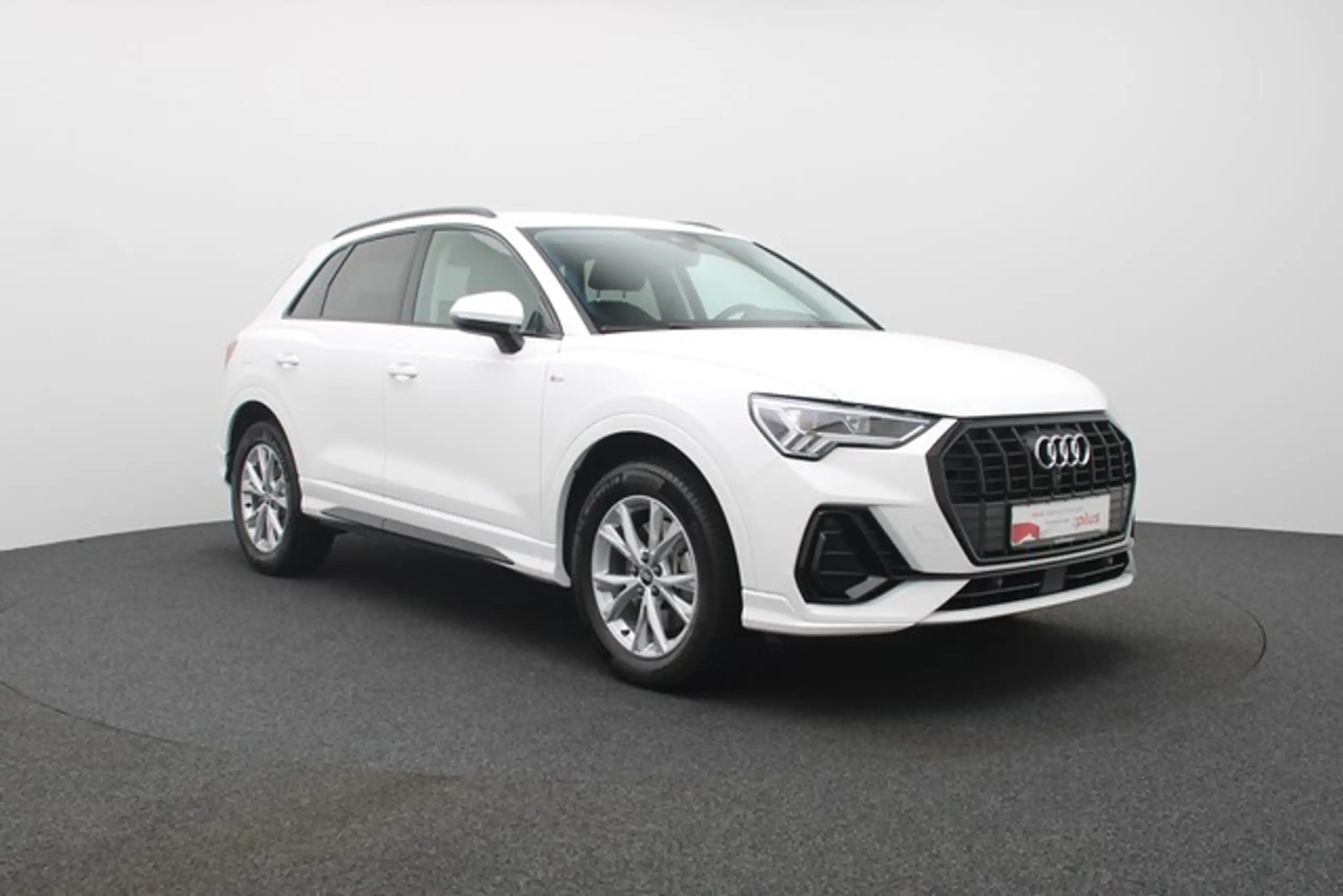 Audi - Q3