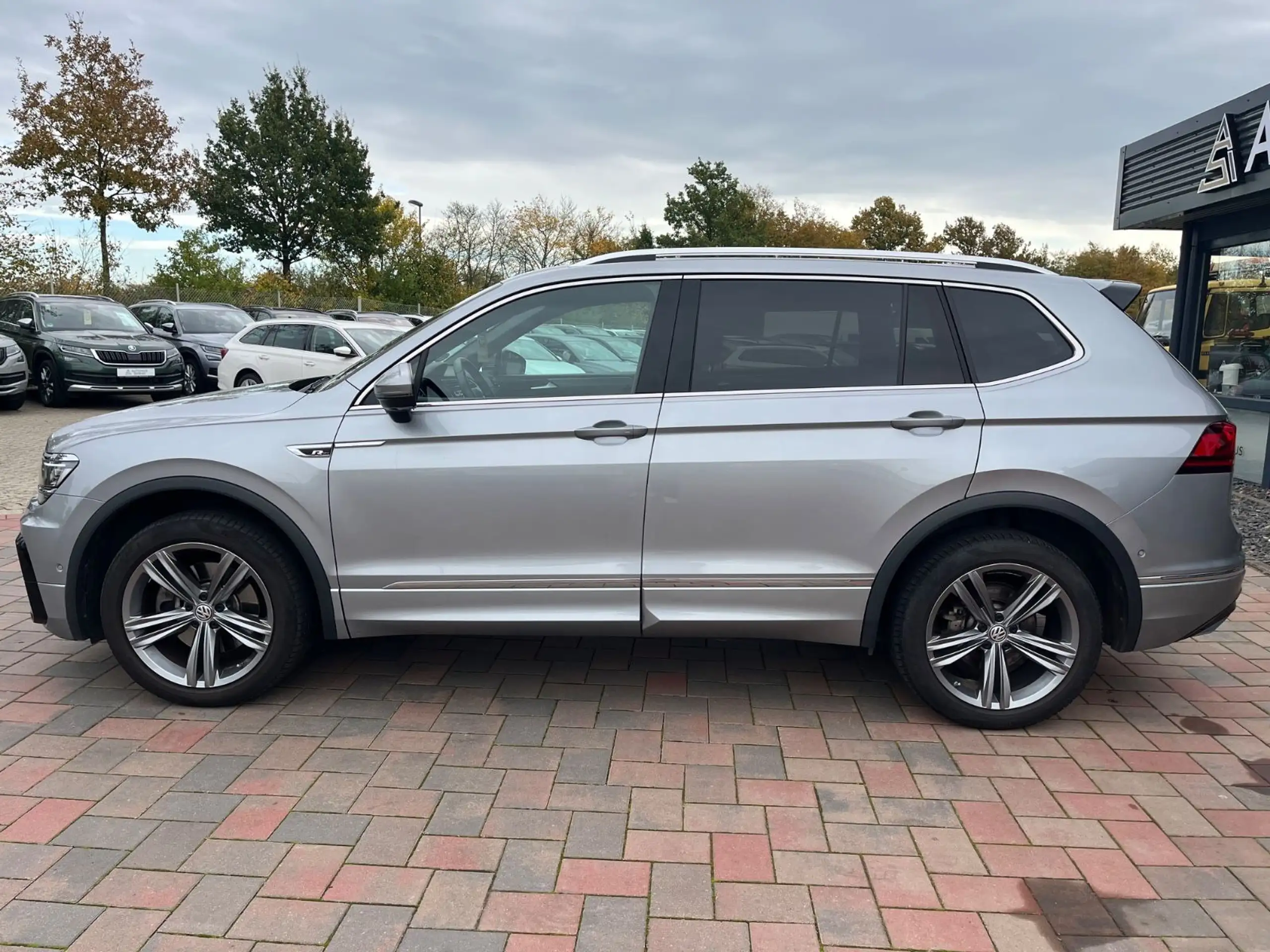 Volkswagen - Tiguan Allspace