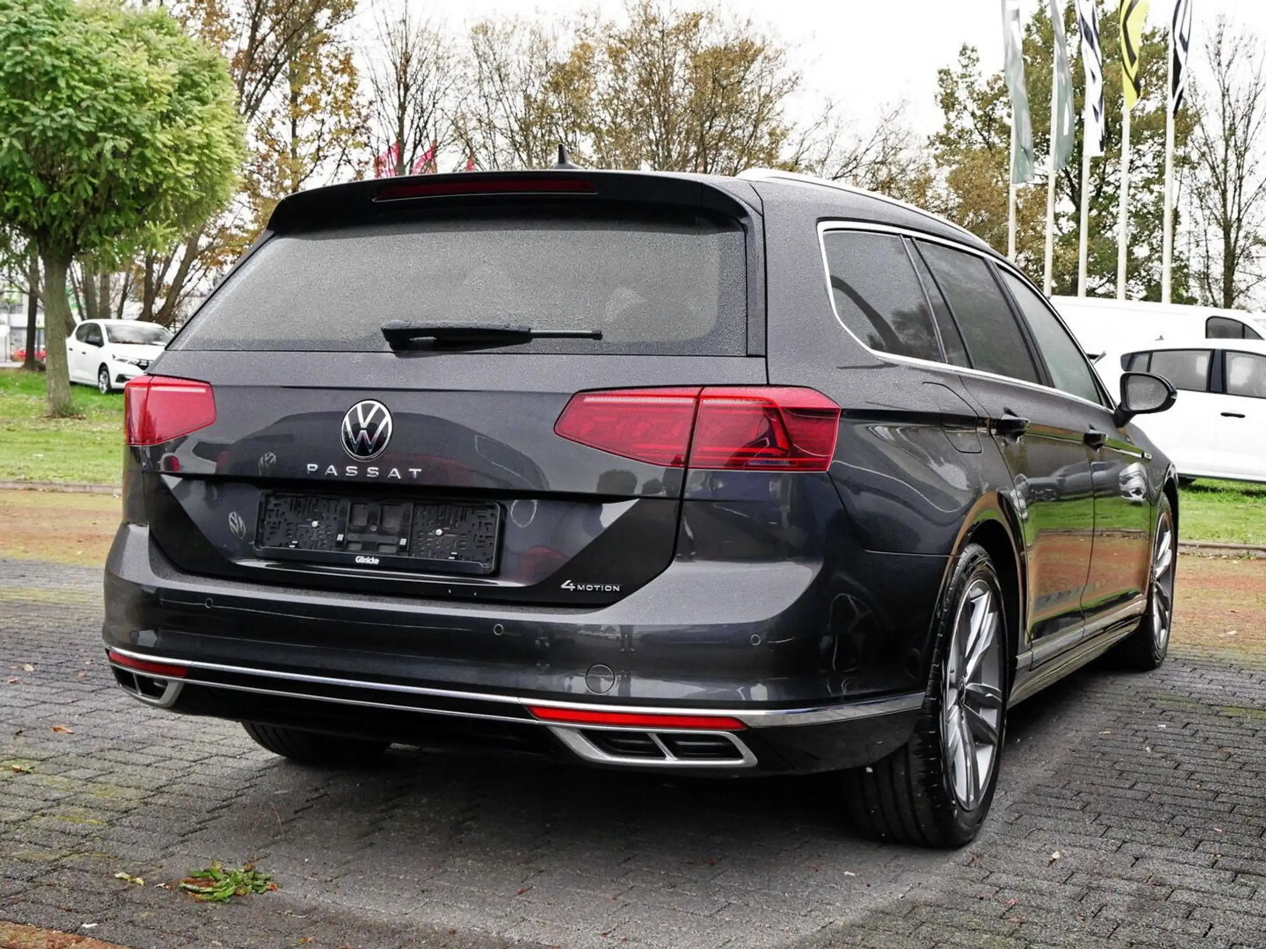 Volkswagen - Passat Variant