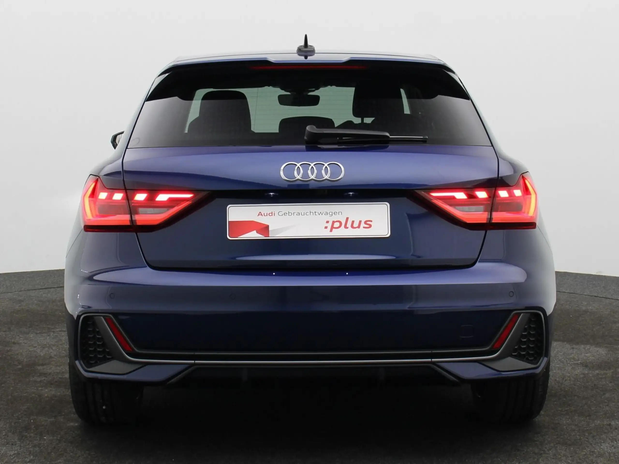 Audi - A1