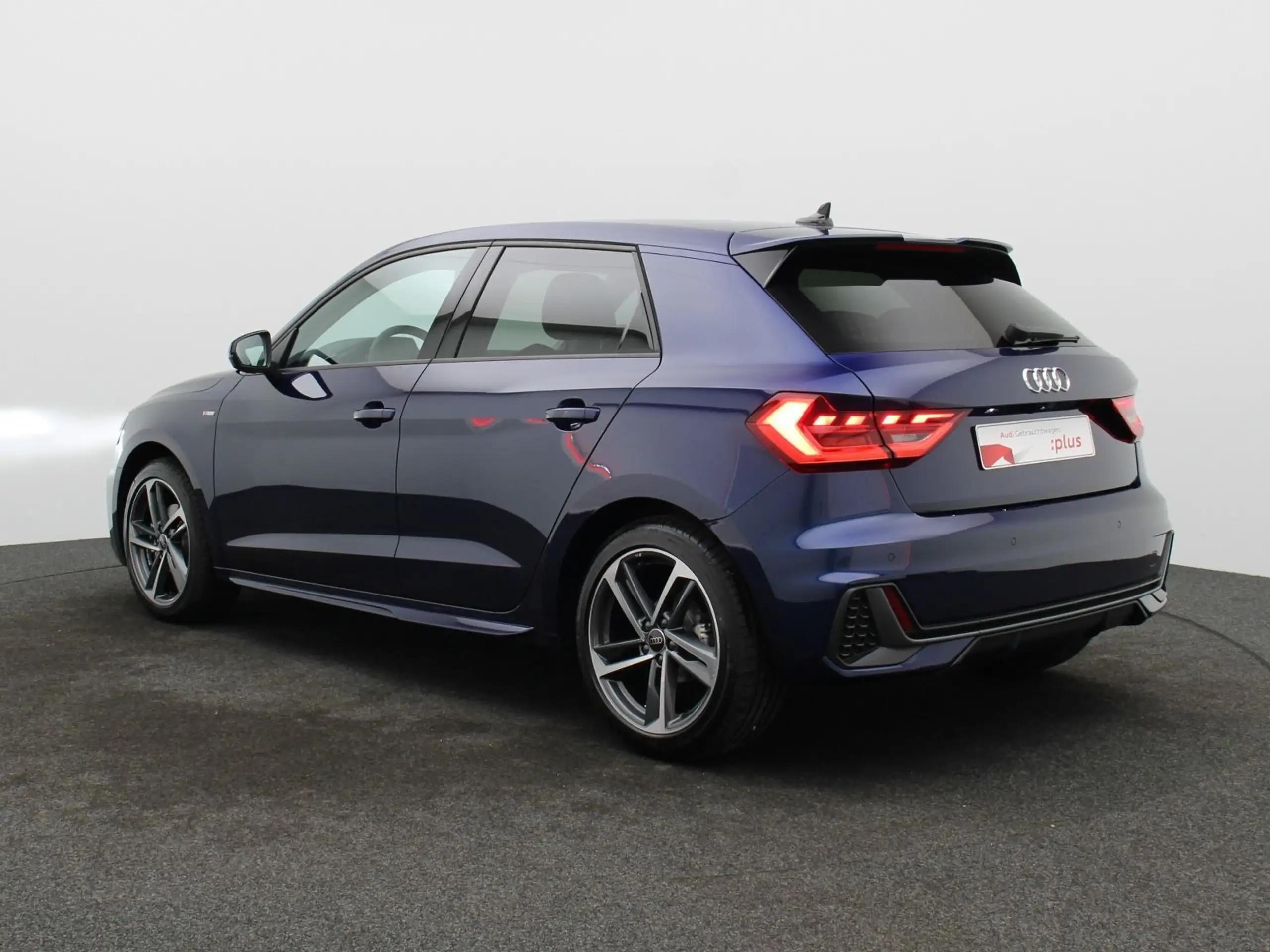 Audi - A1