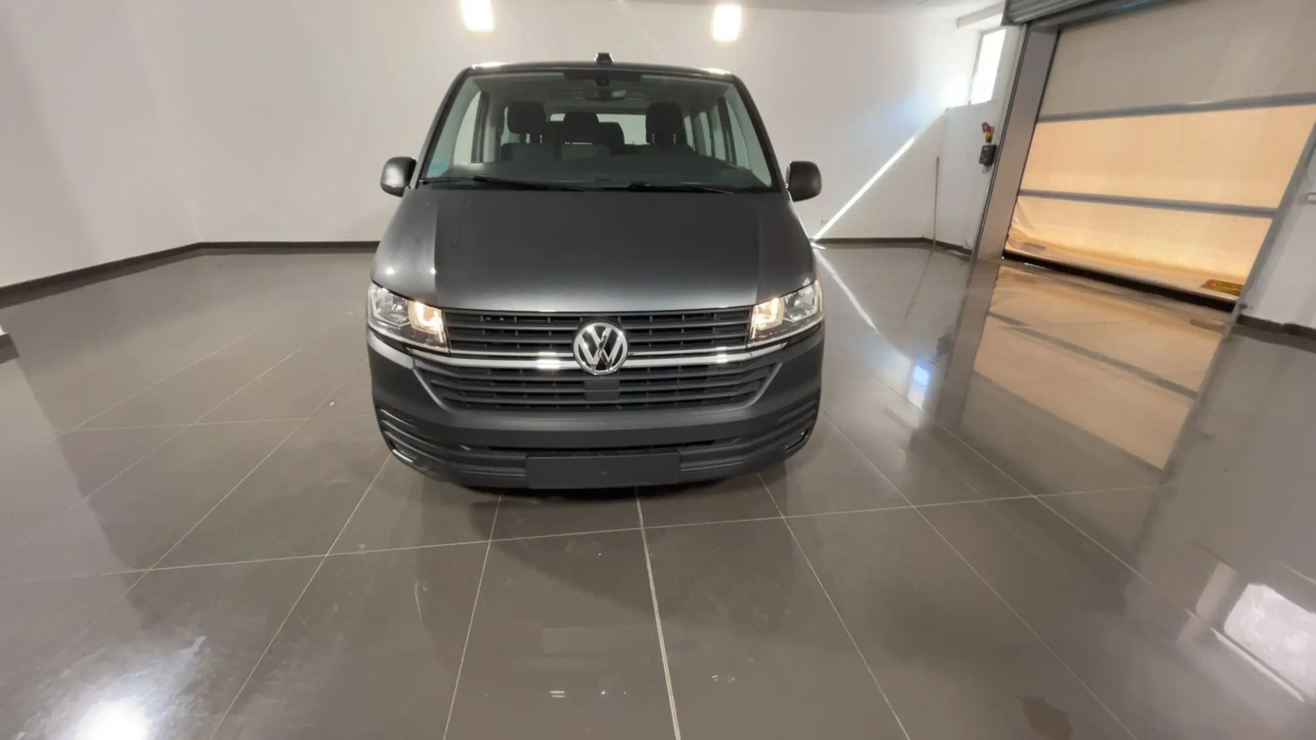 Volkswagen - T6 Caravelle