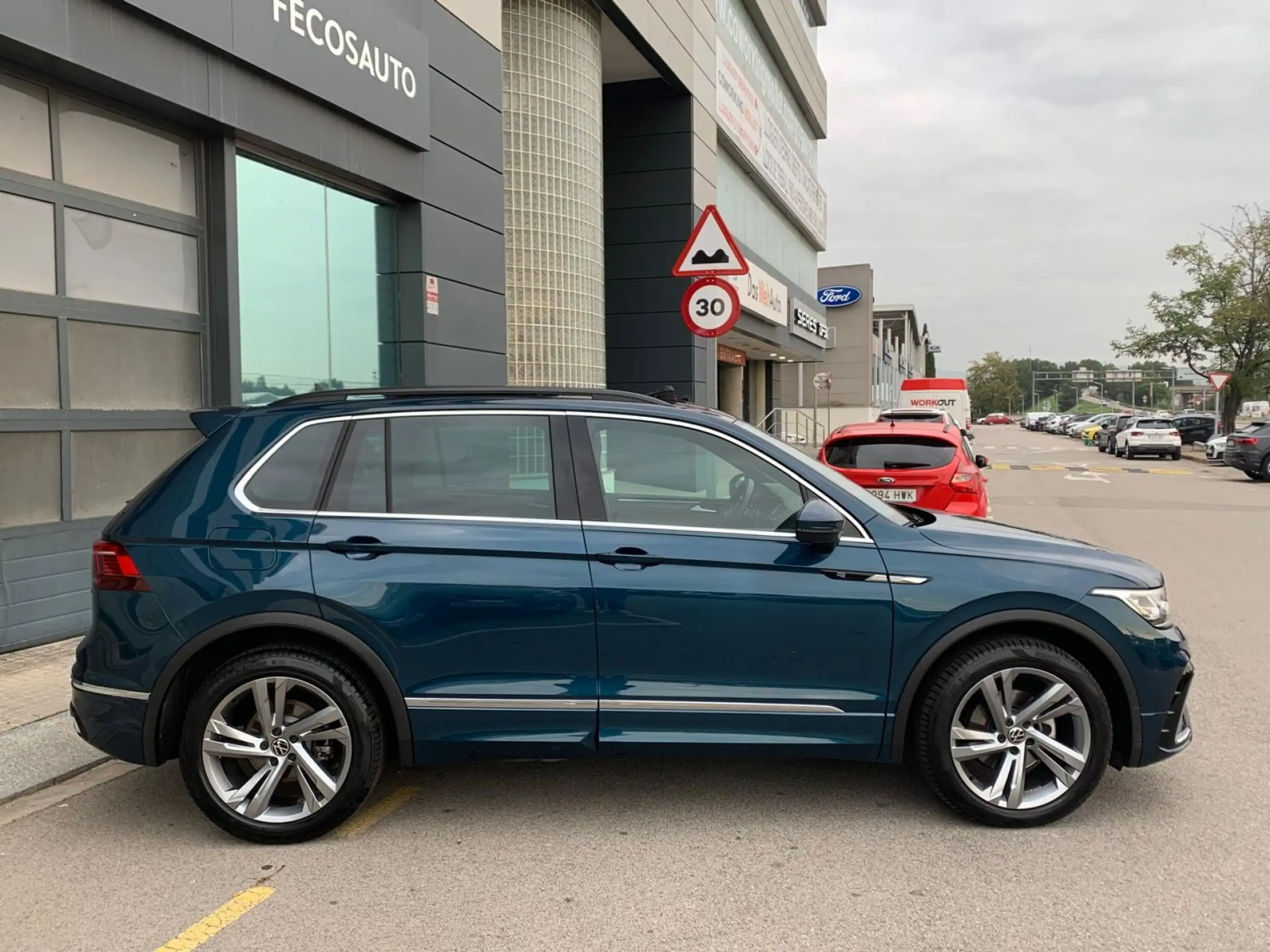 Volkswagen - Tiguan