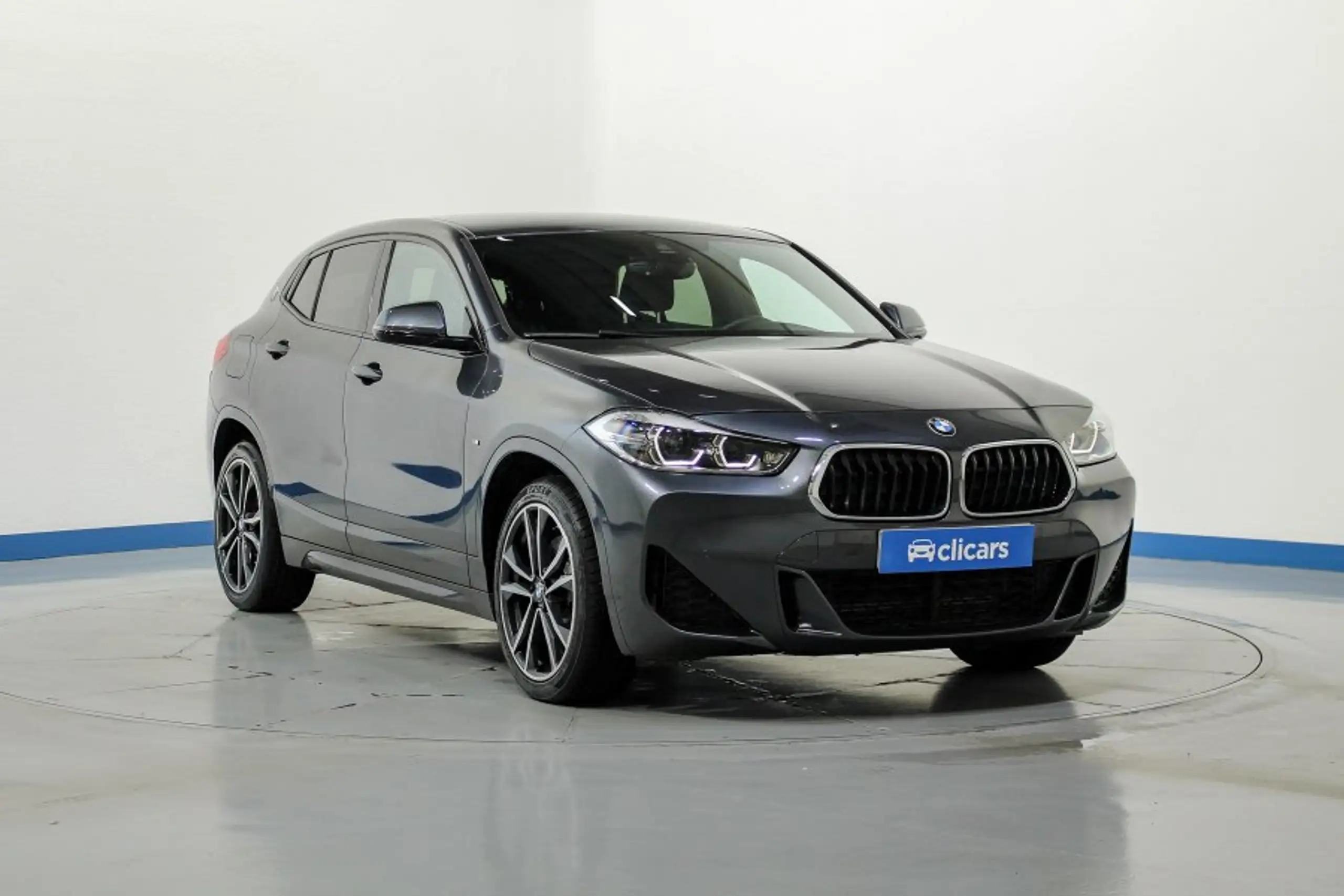 BMW - X2