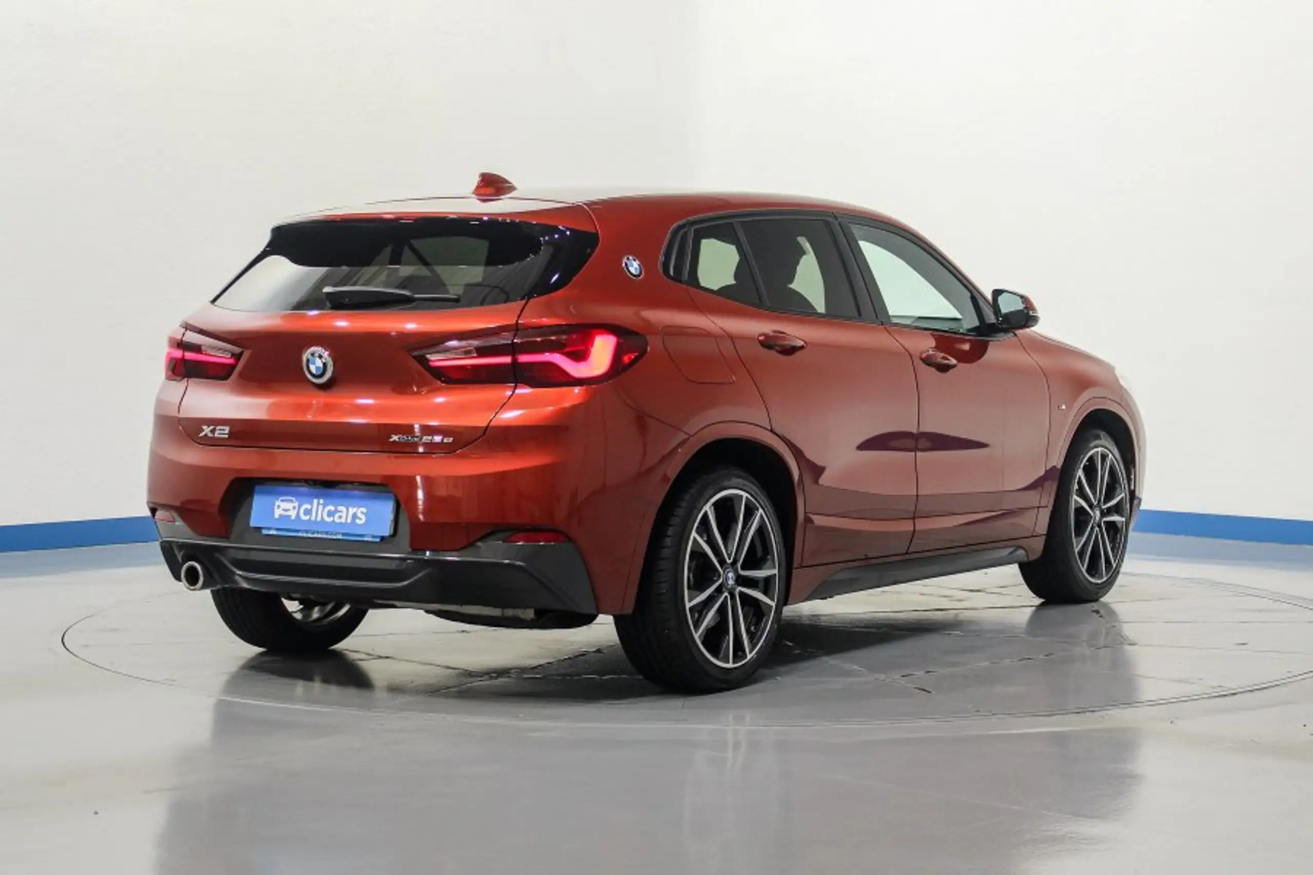 BMW - X2