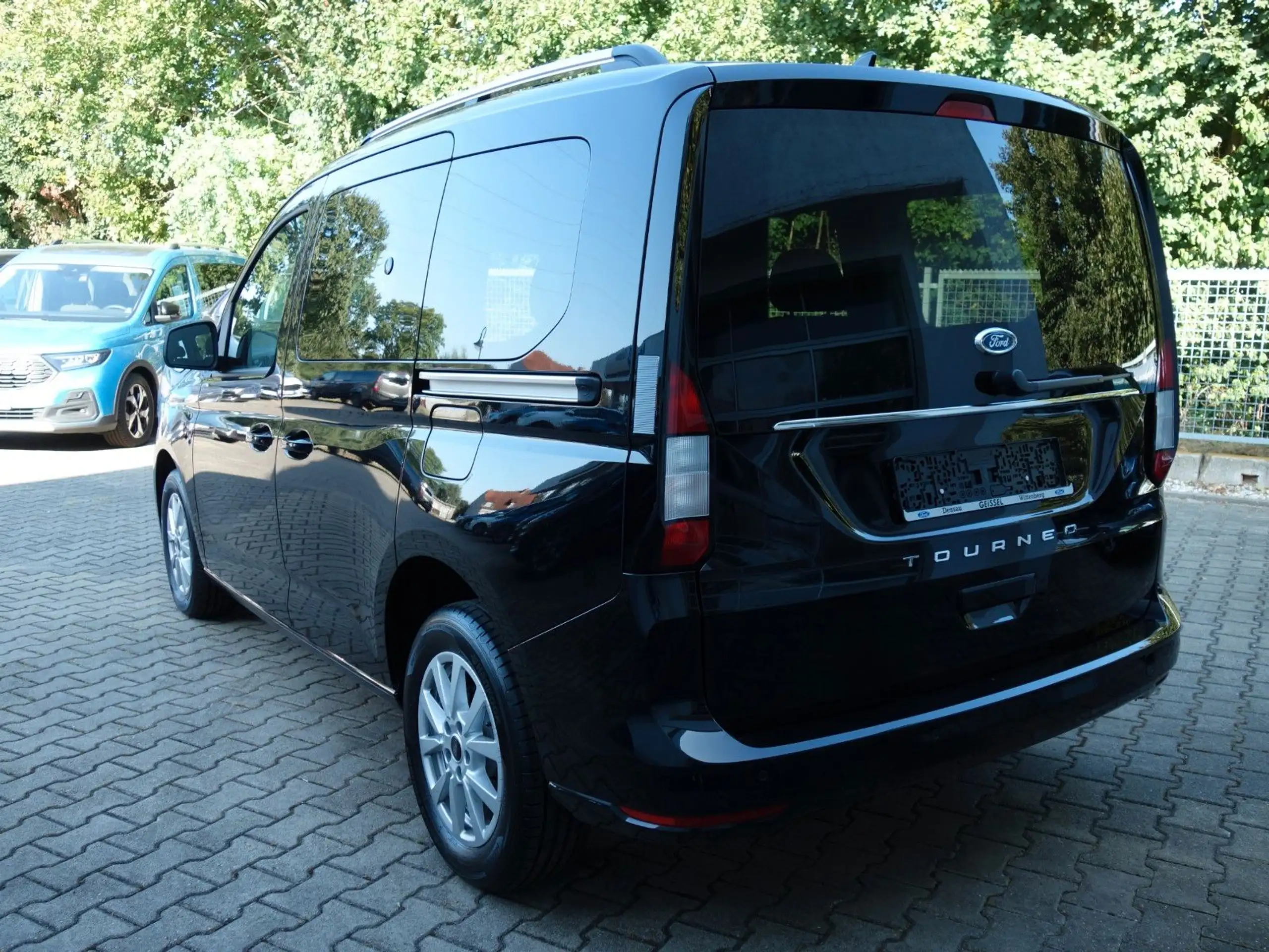 Ford - Tourneo Connect