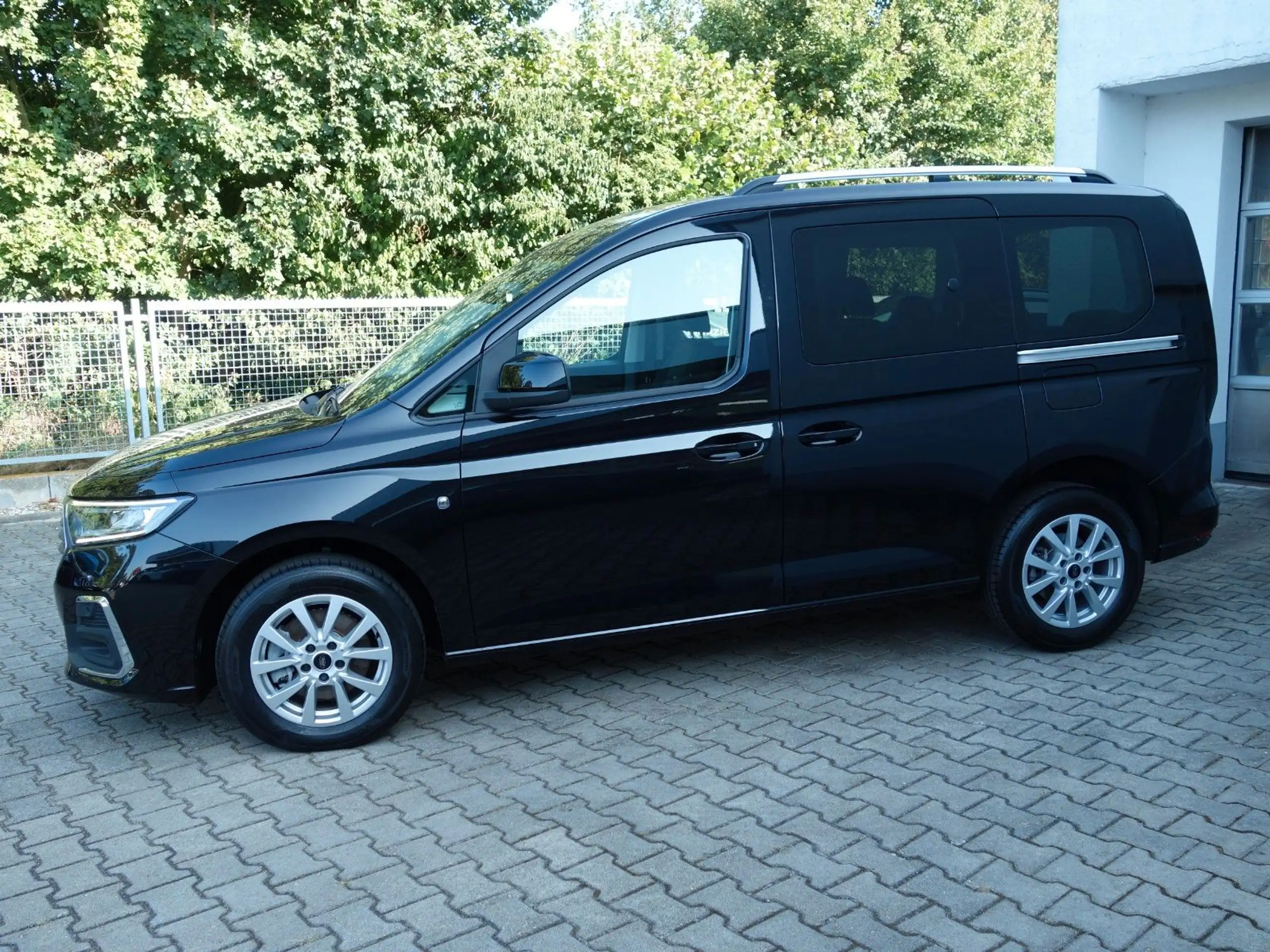 Ford - Tourneo Connect