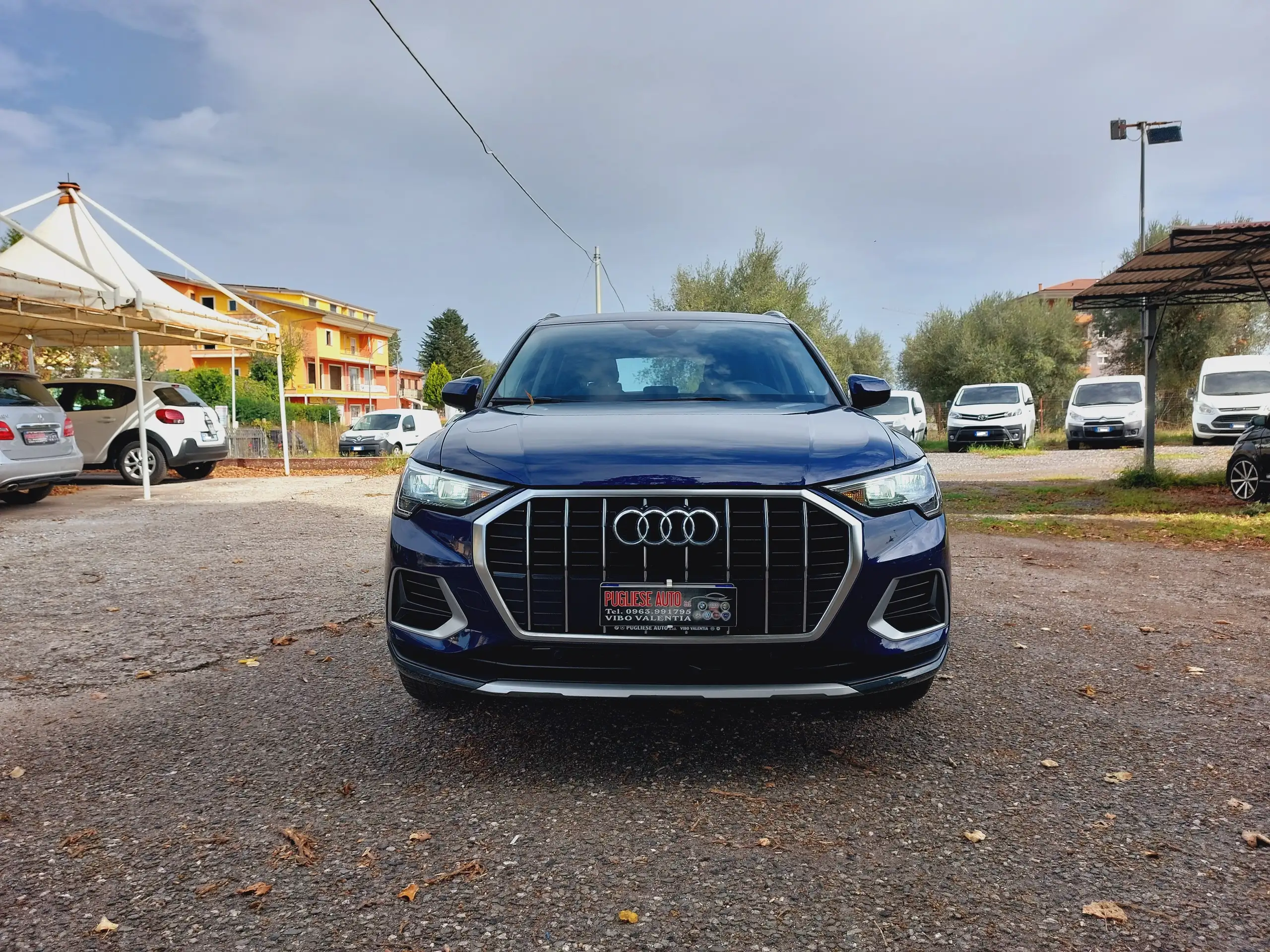 Audi - Q3