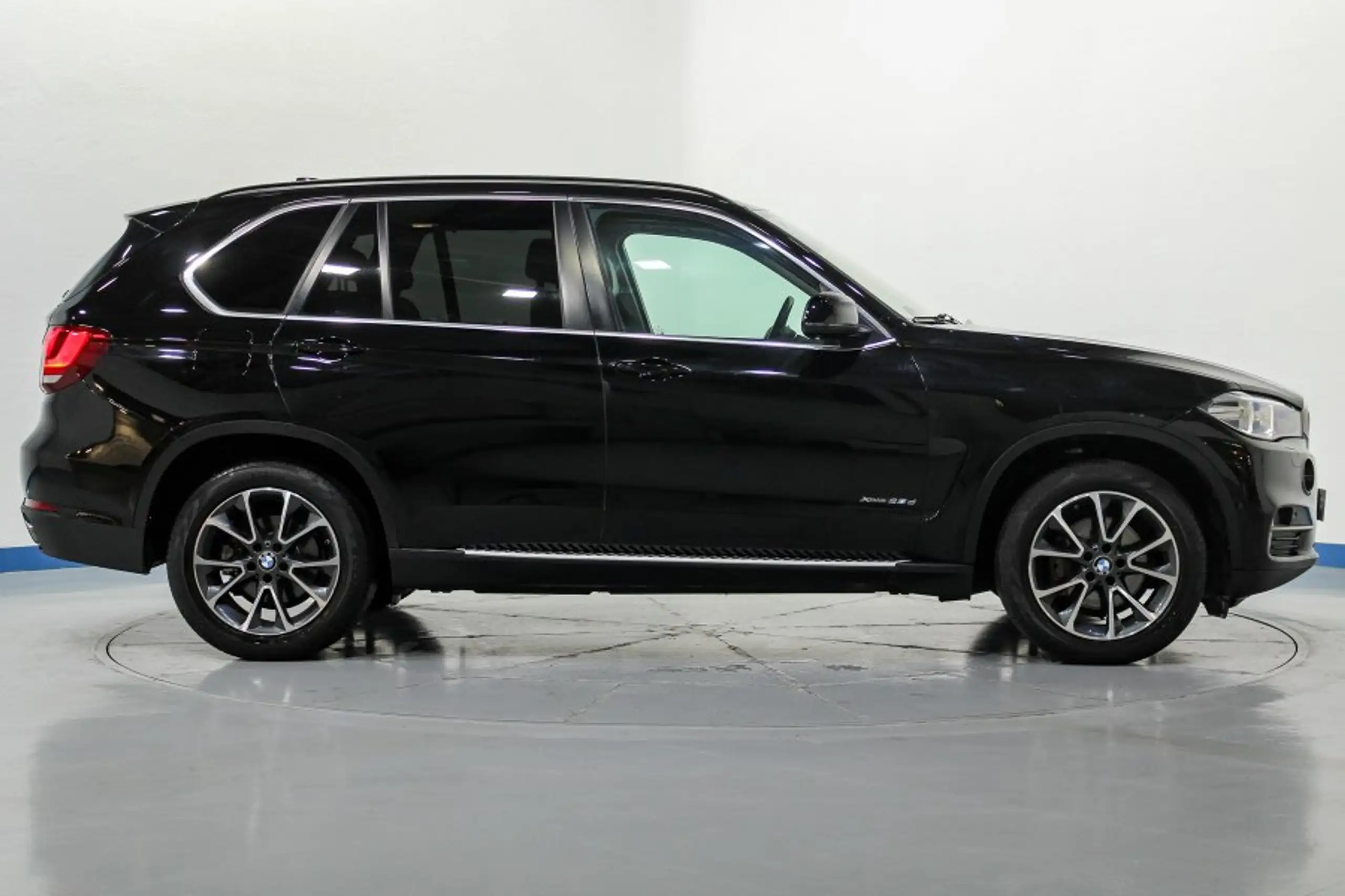 BMW - X5