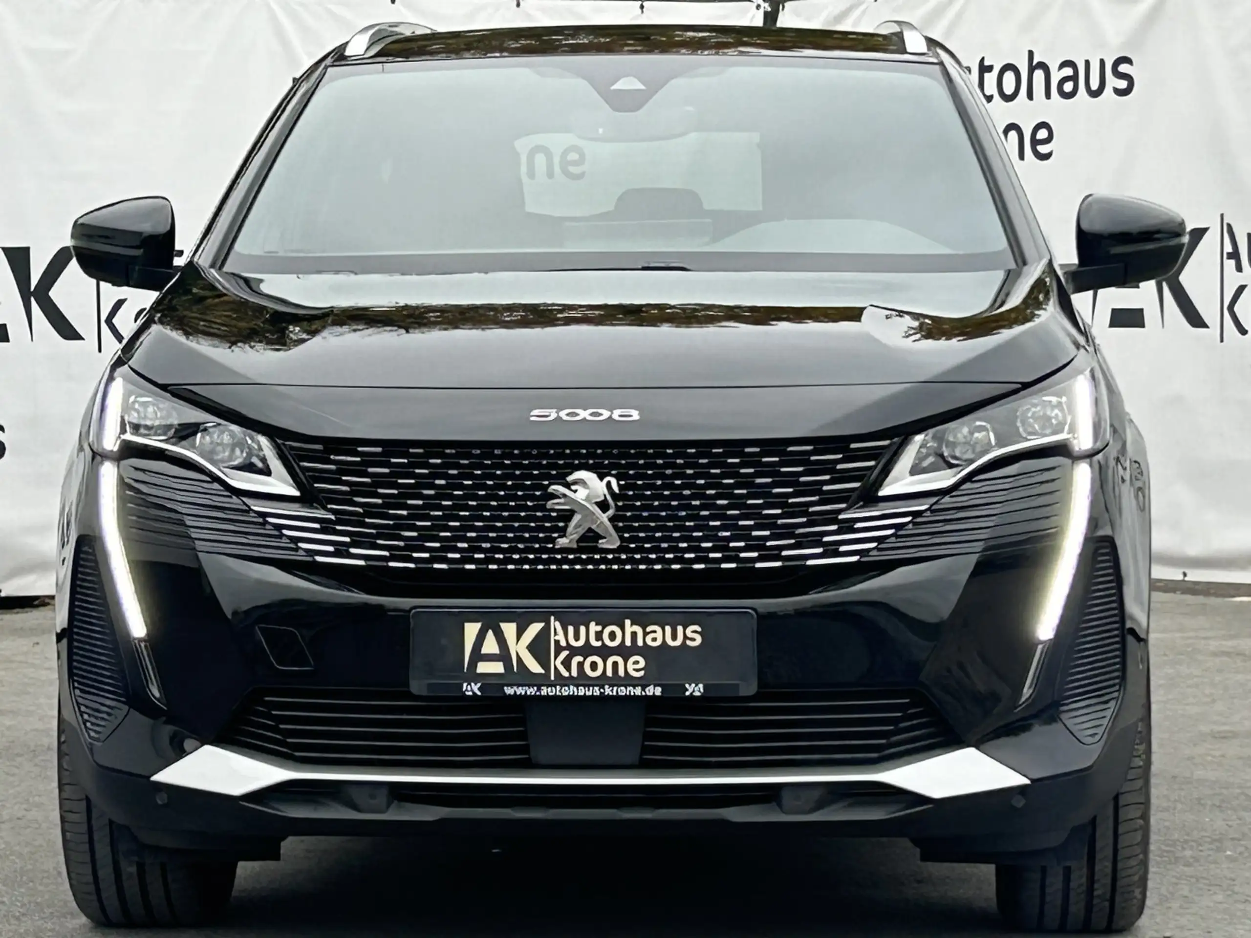 Peugeot - 5008