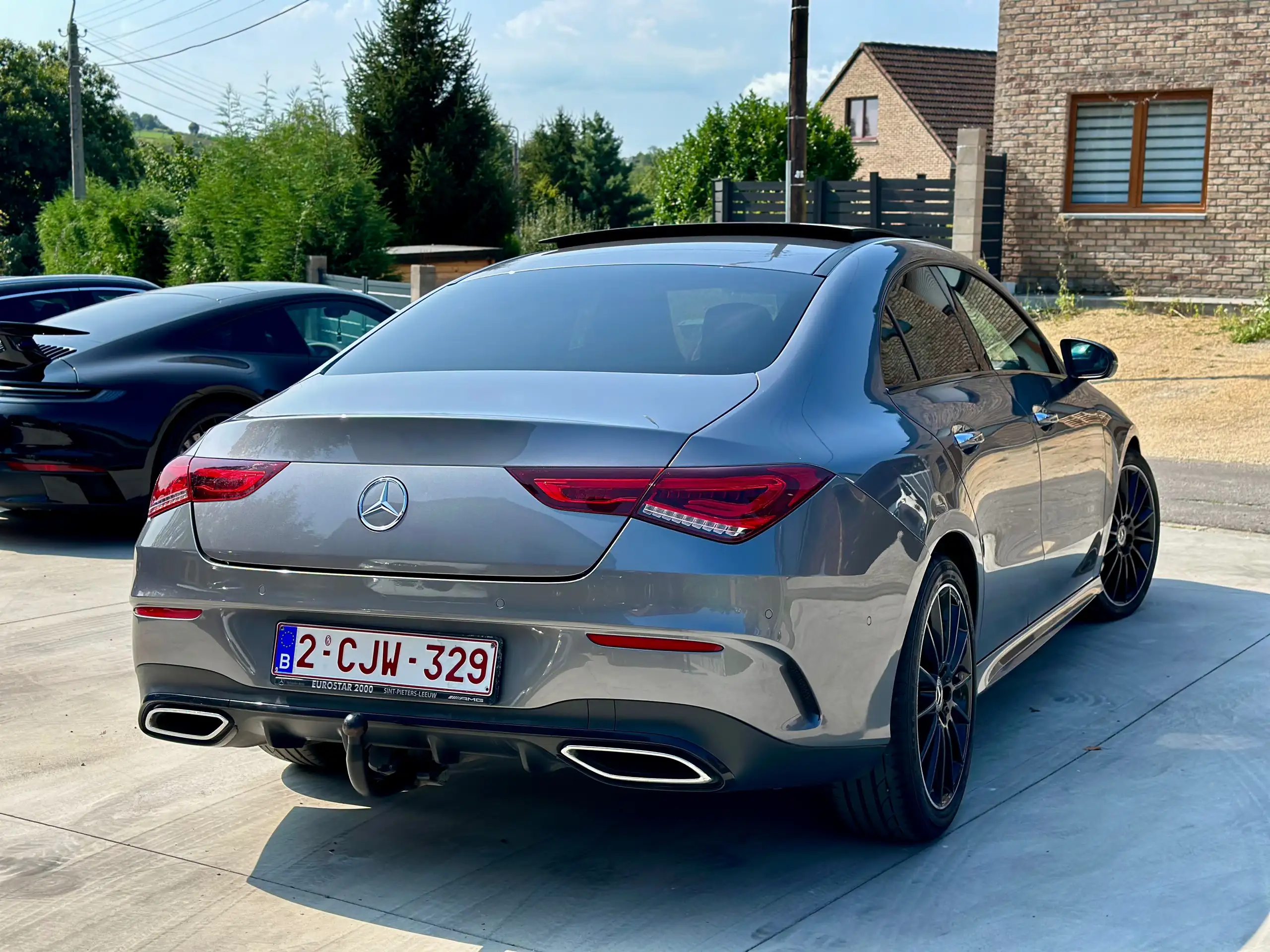 Mercedes-Benz - CLA 180