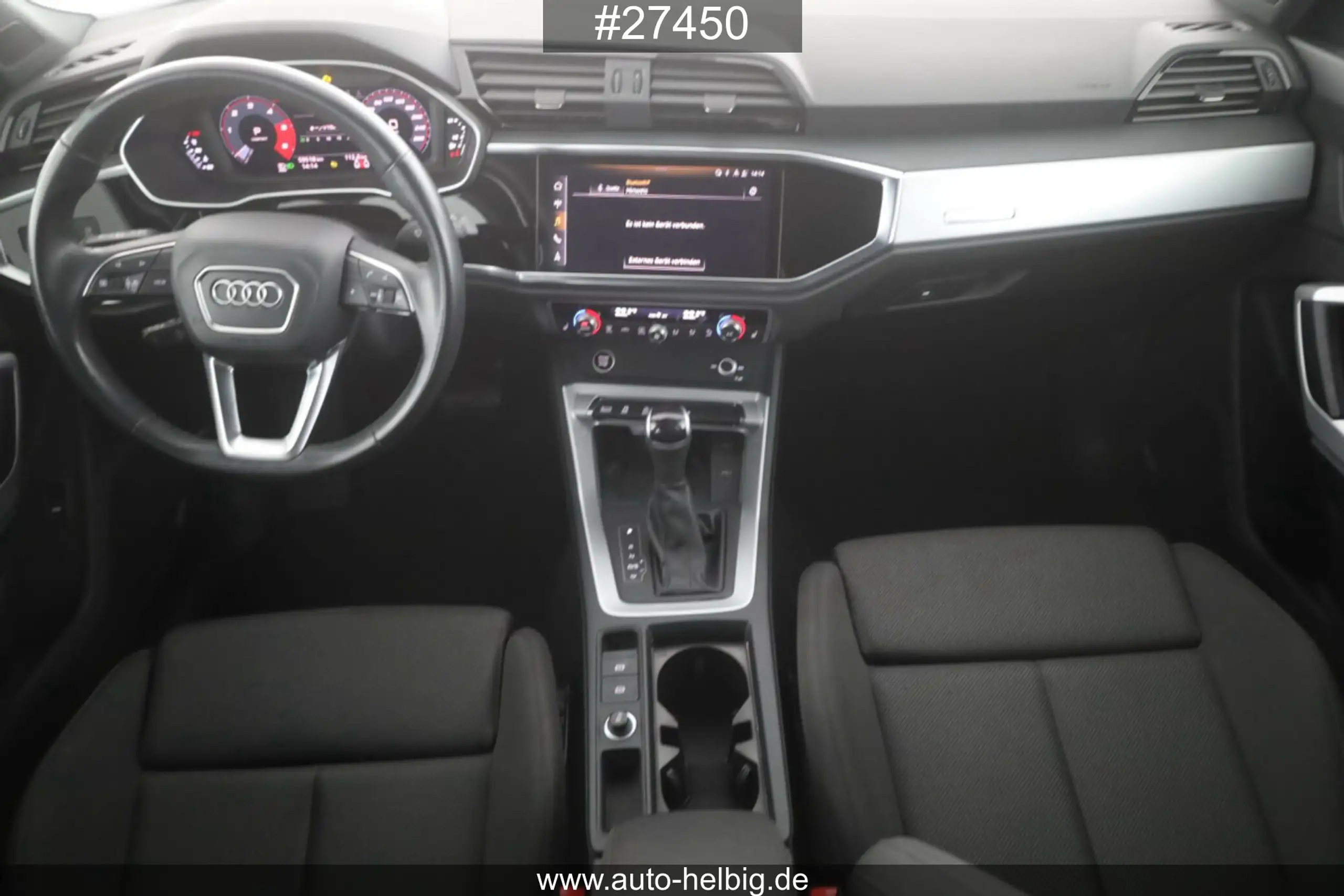 Audi - Q3