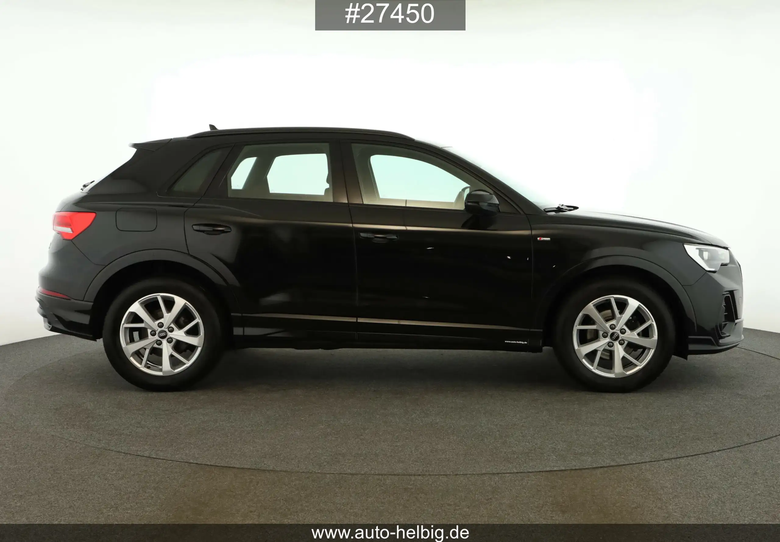 Audi - Q3