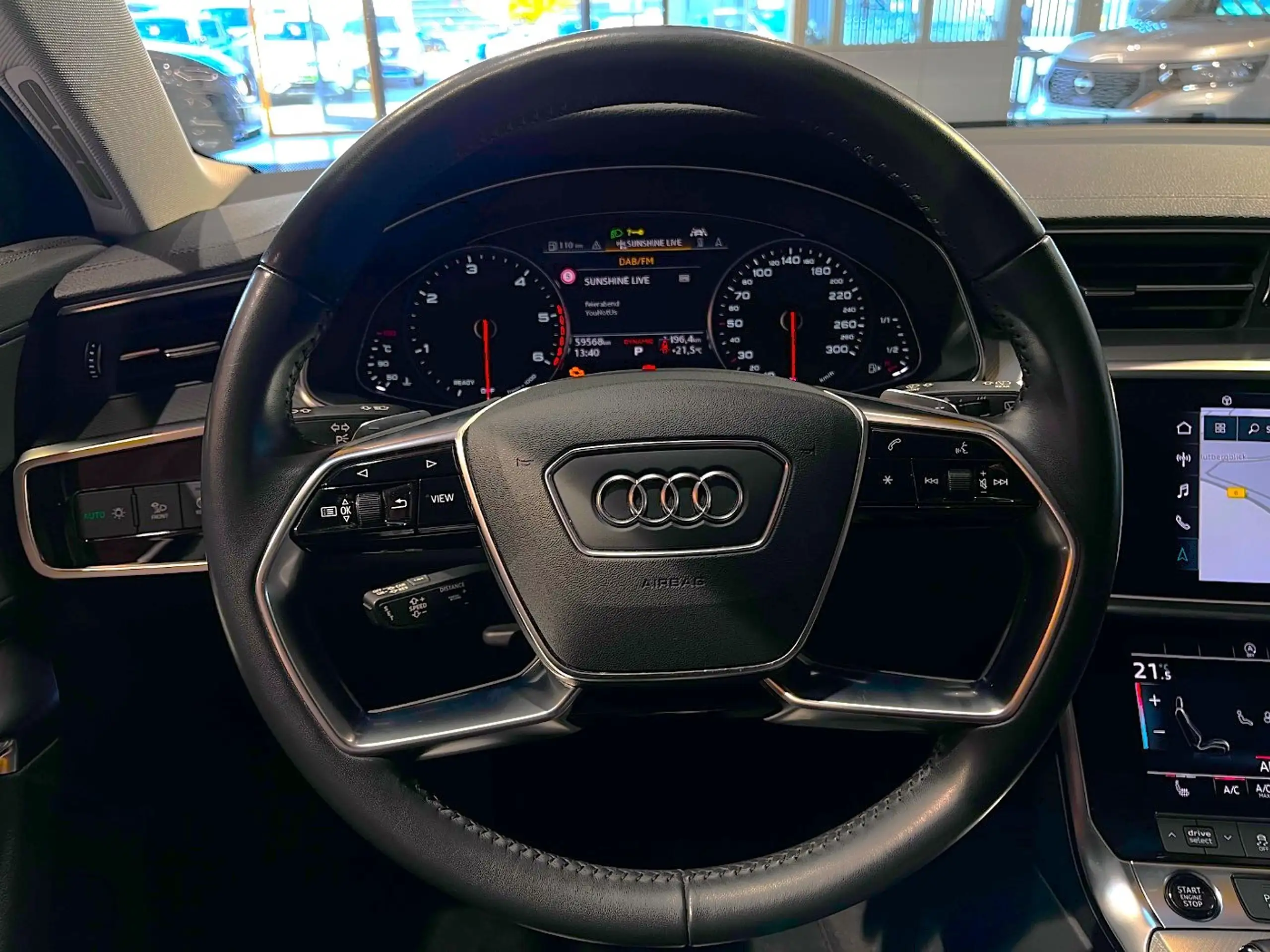 Audi - A6