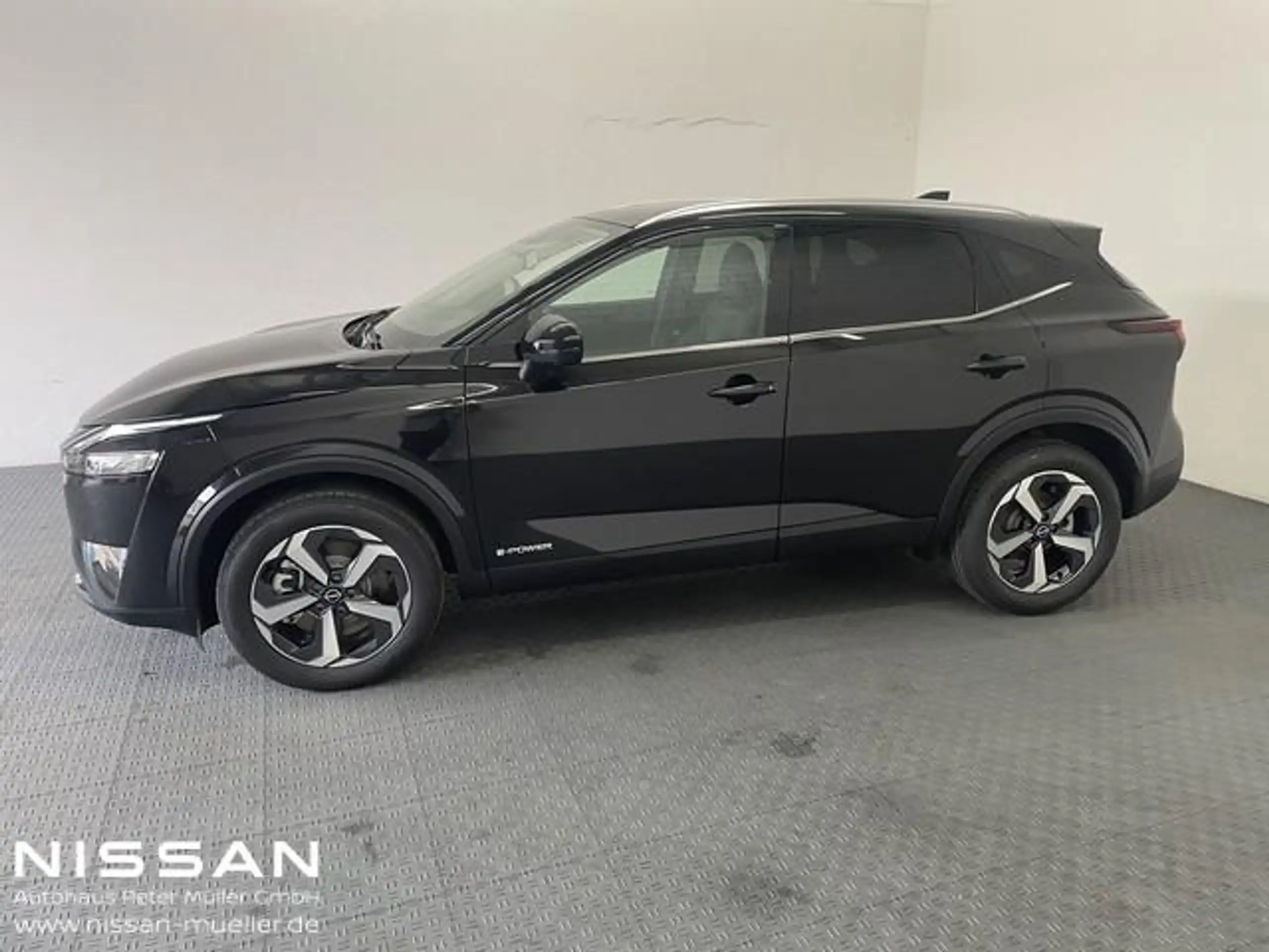 Nissan - Qashqai