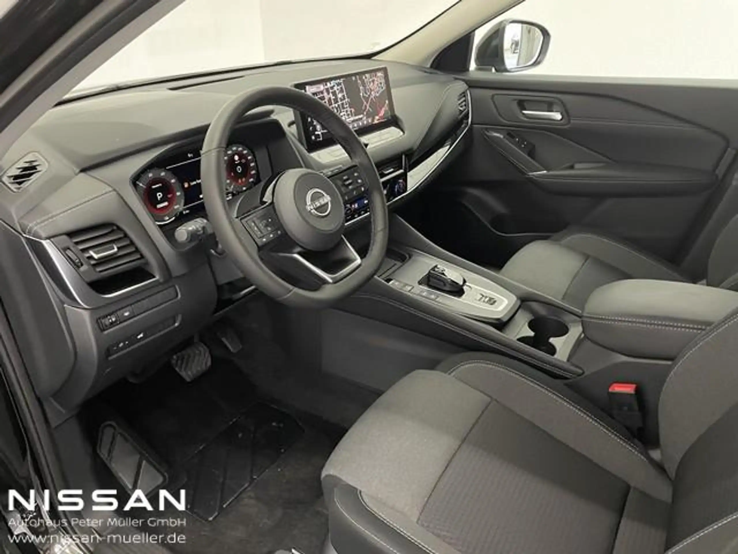 Nissan - Qashqai