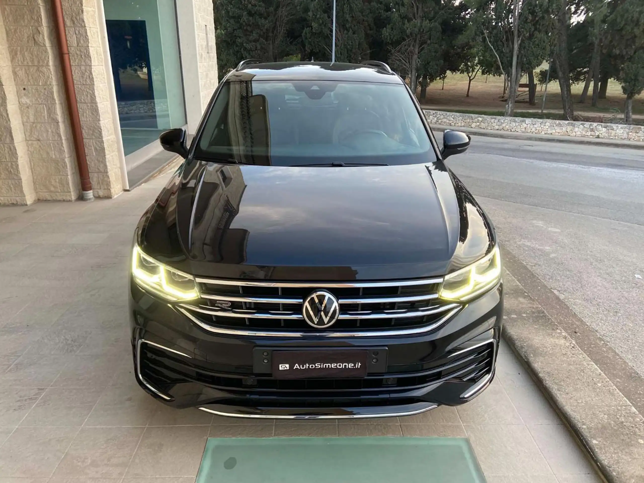 Volkswagen - Tiguan