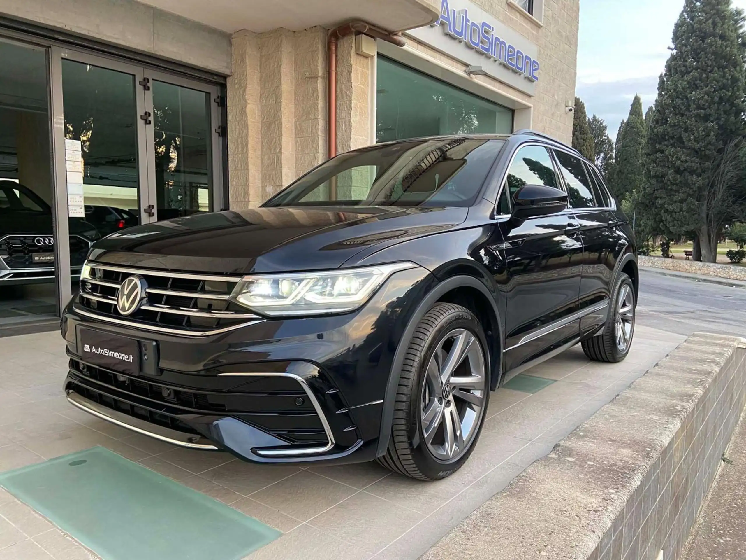 Volkswagen - Tiguan