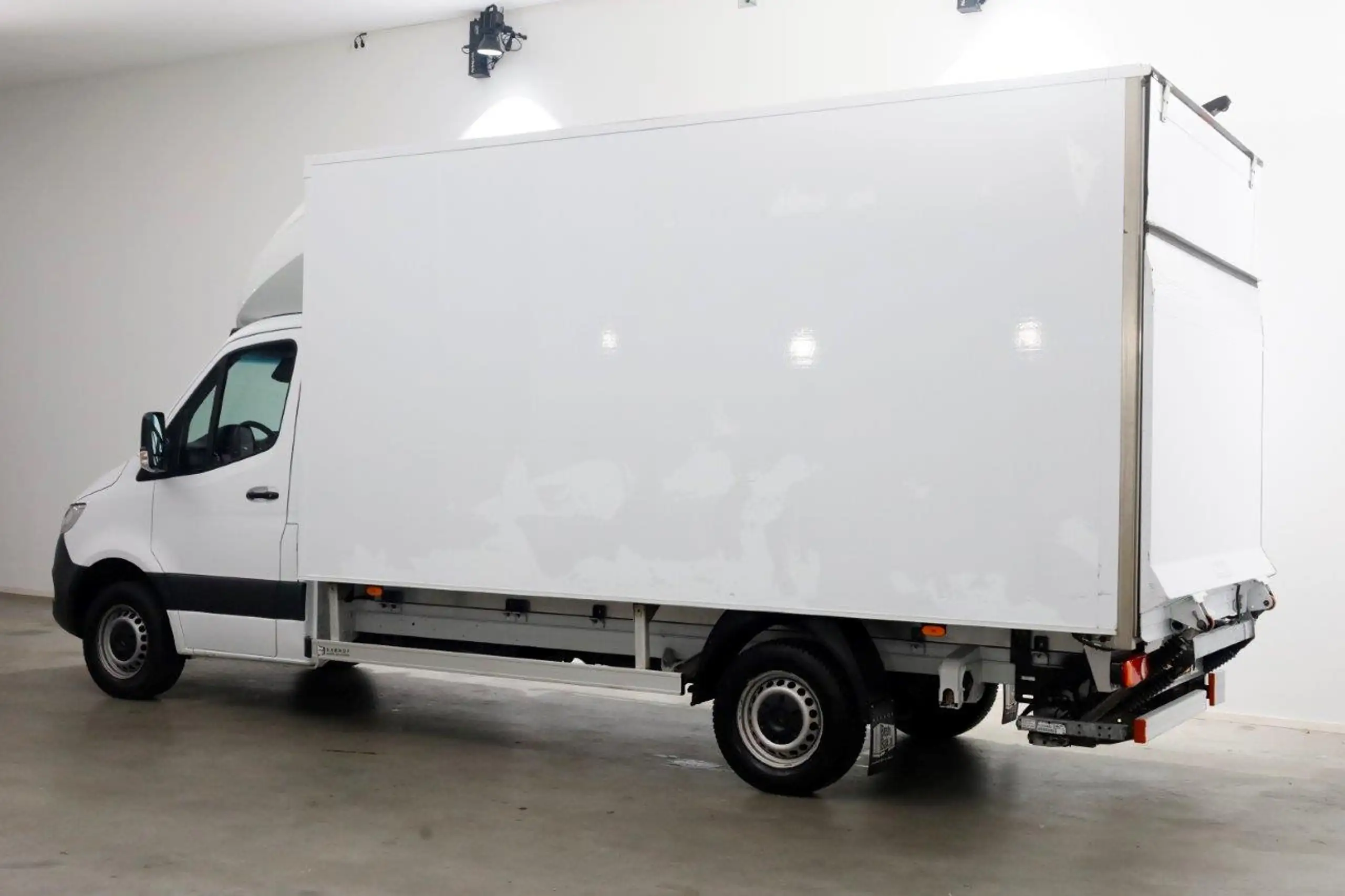 Mercedes-Benz - Sprinter