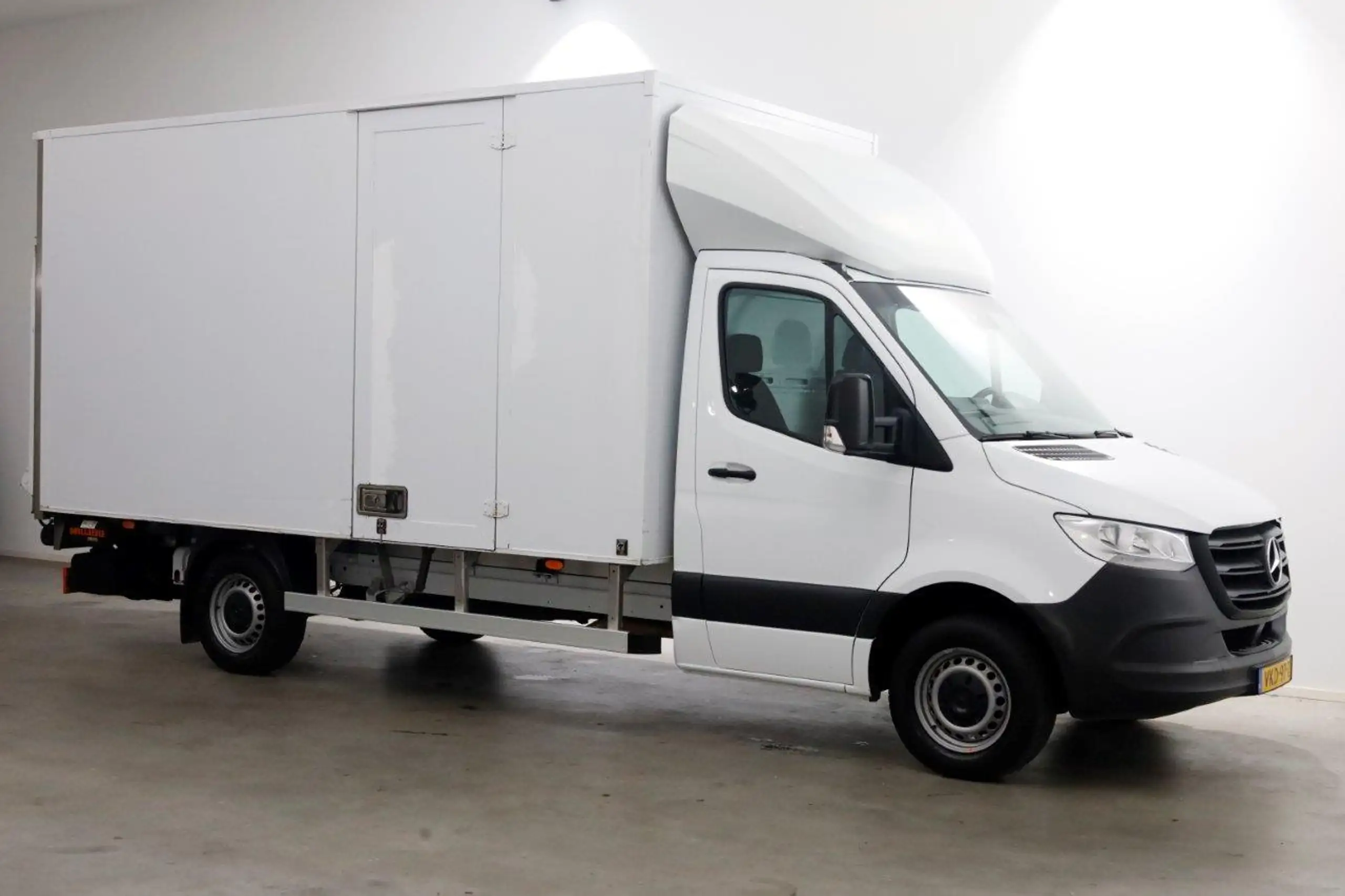 Mercedes-Benz - Sprinter