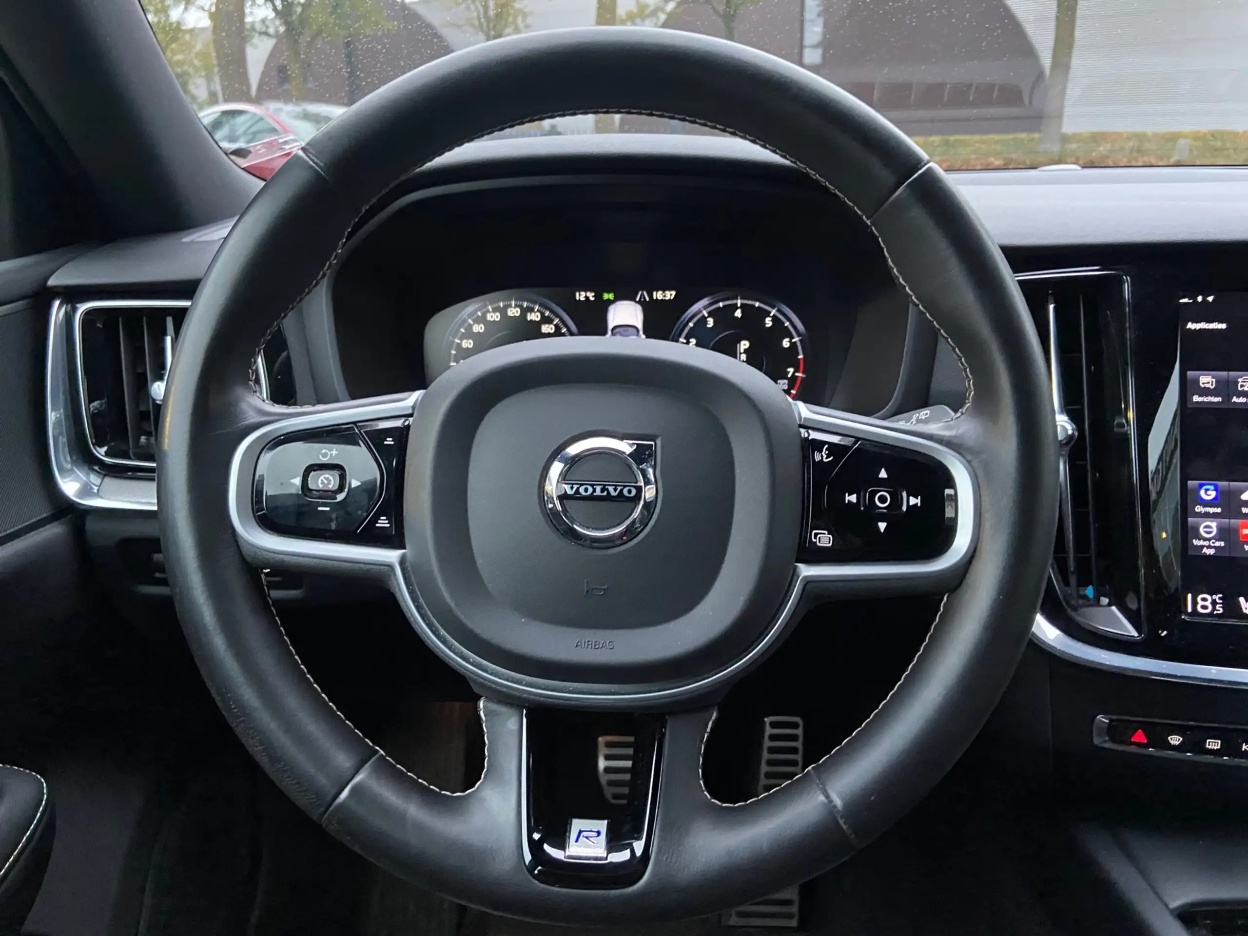 Volvo - V60