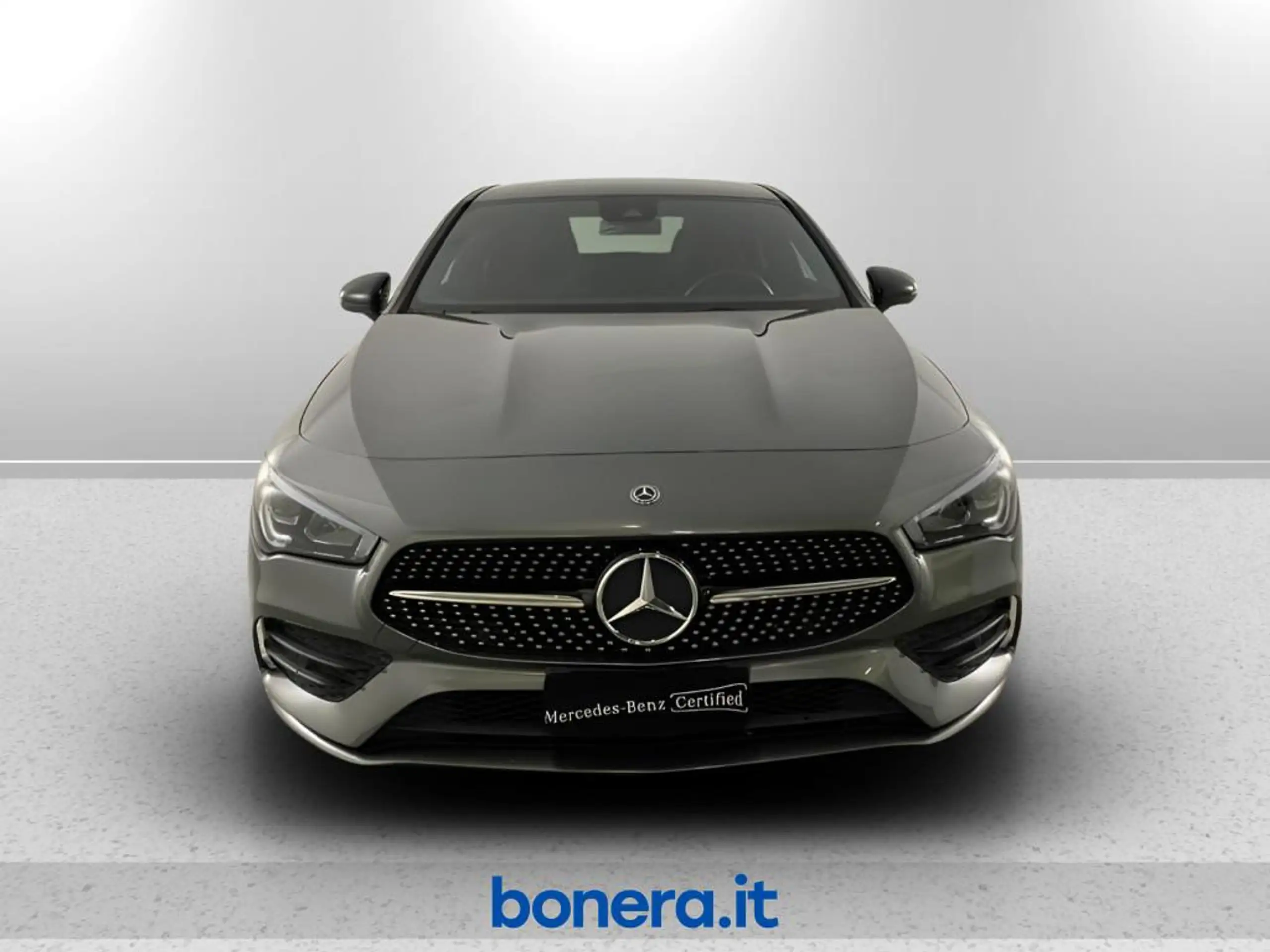 Mercedes-Benz - CLA 180