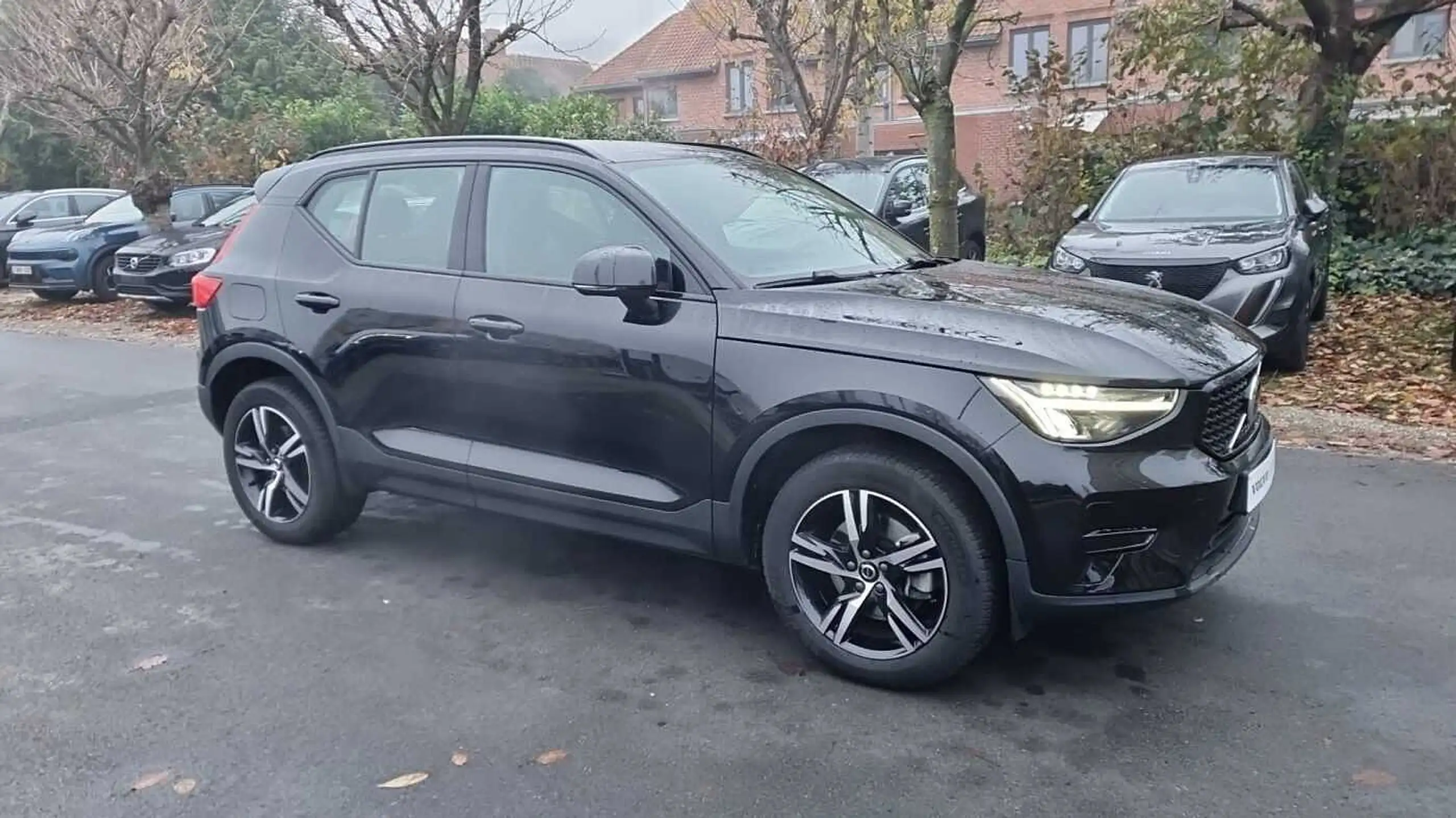 Volvo - XC40