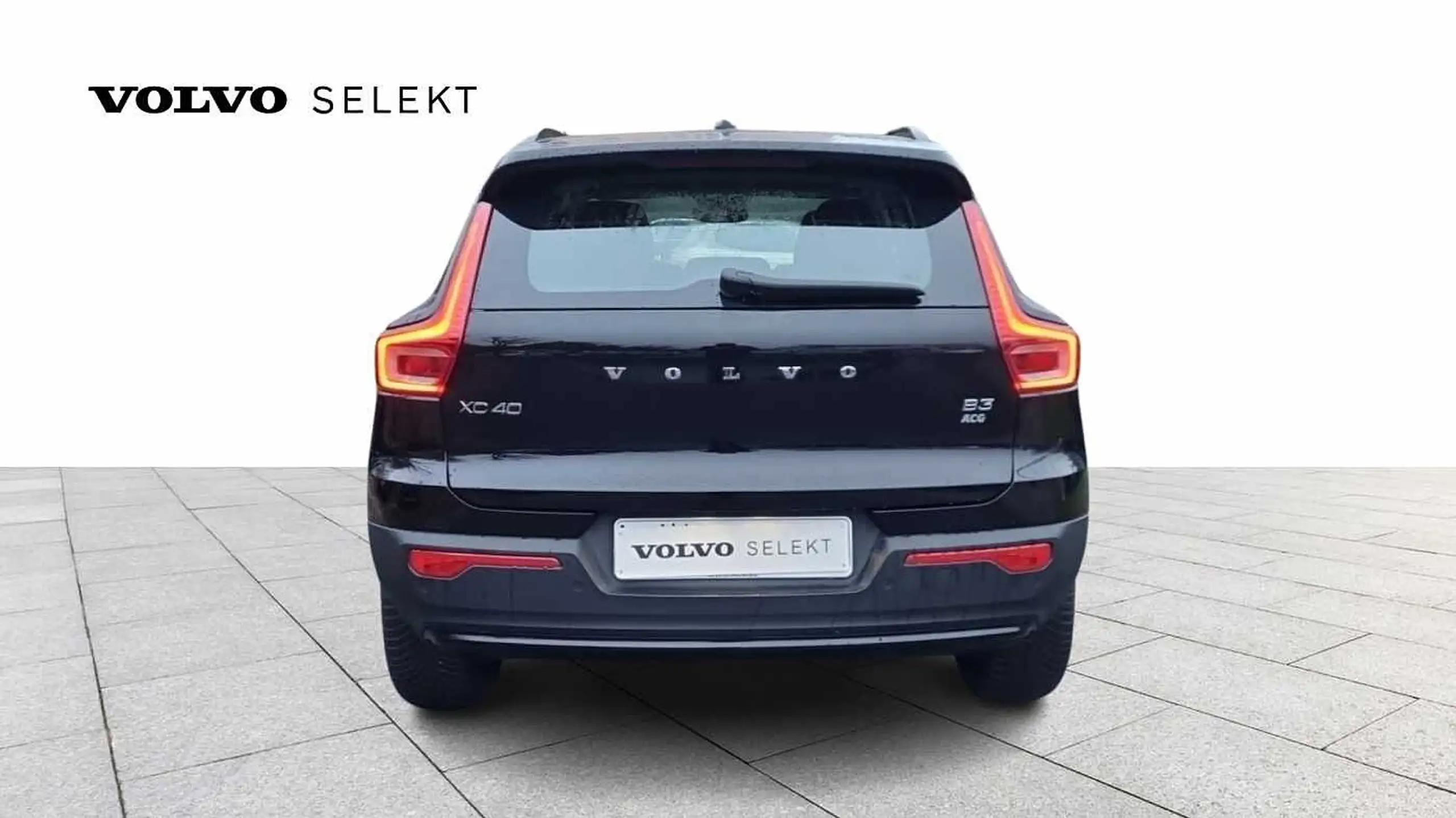 Volvo - XC40