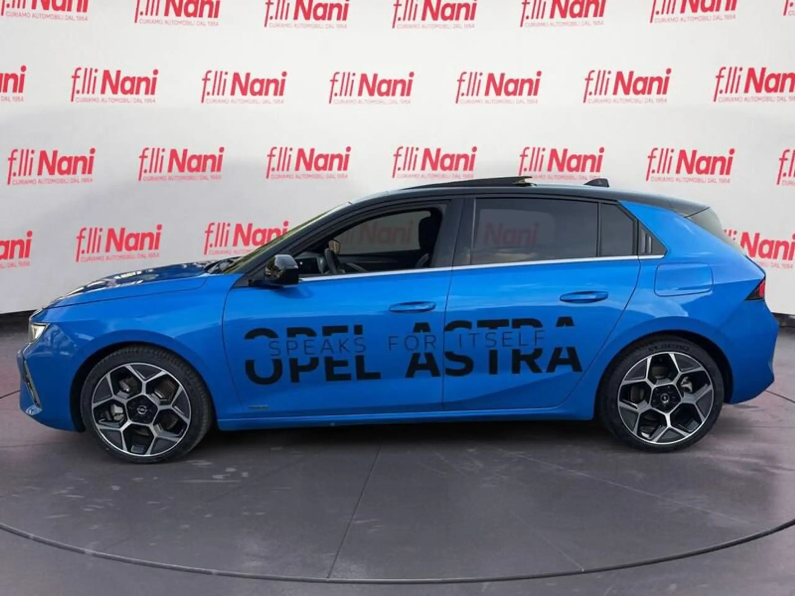 Opel - Astra