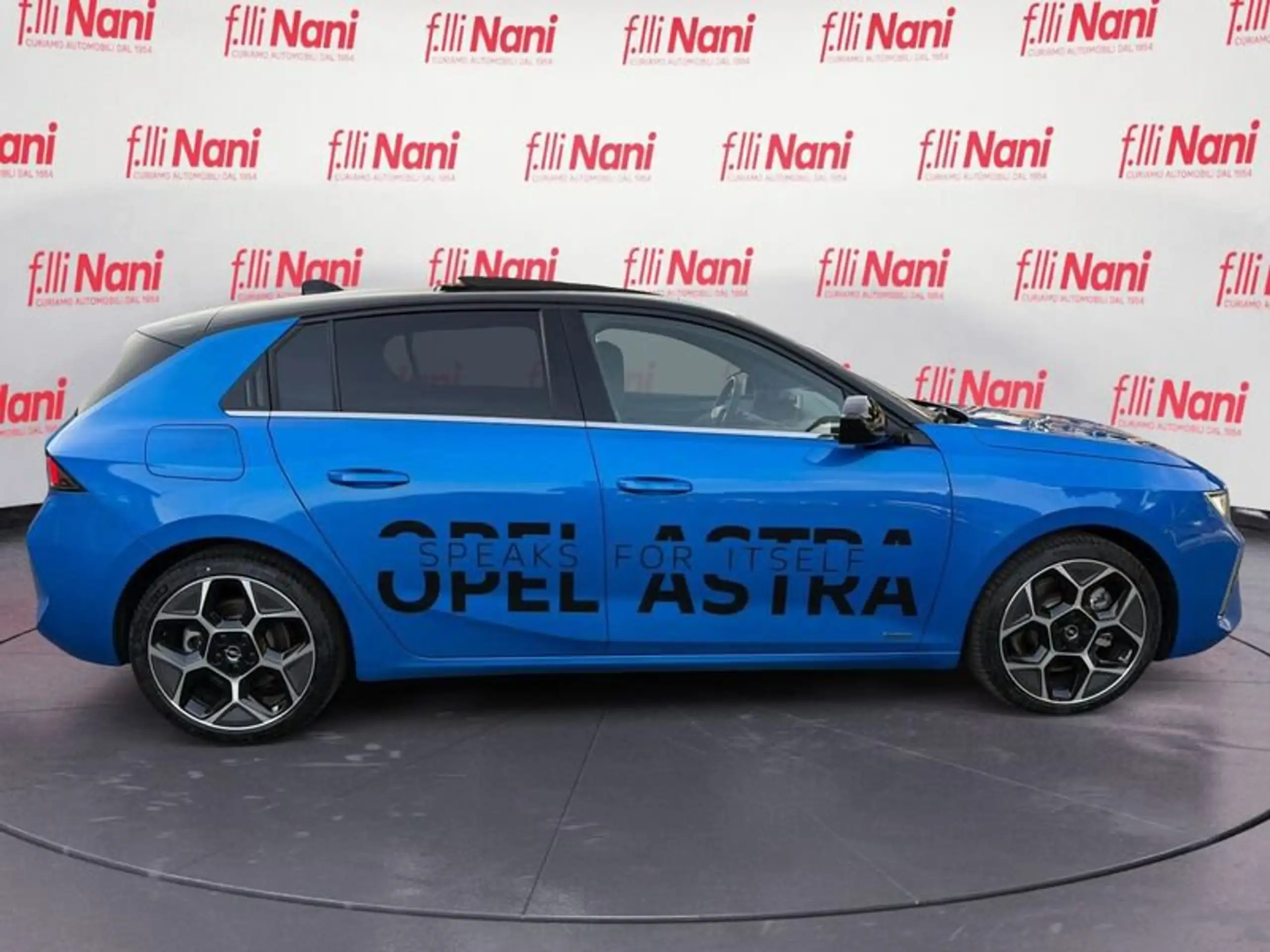 Opel - Astra