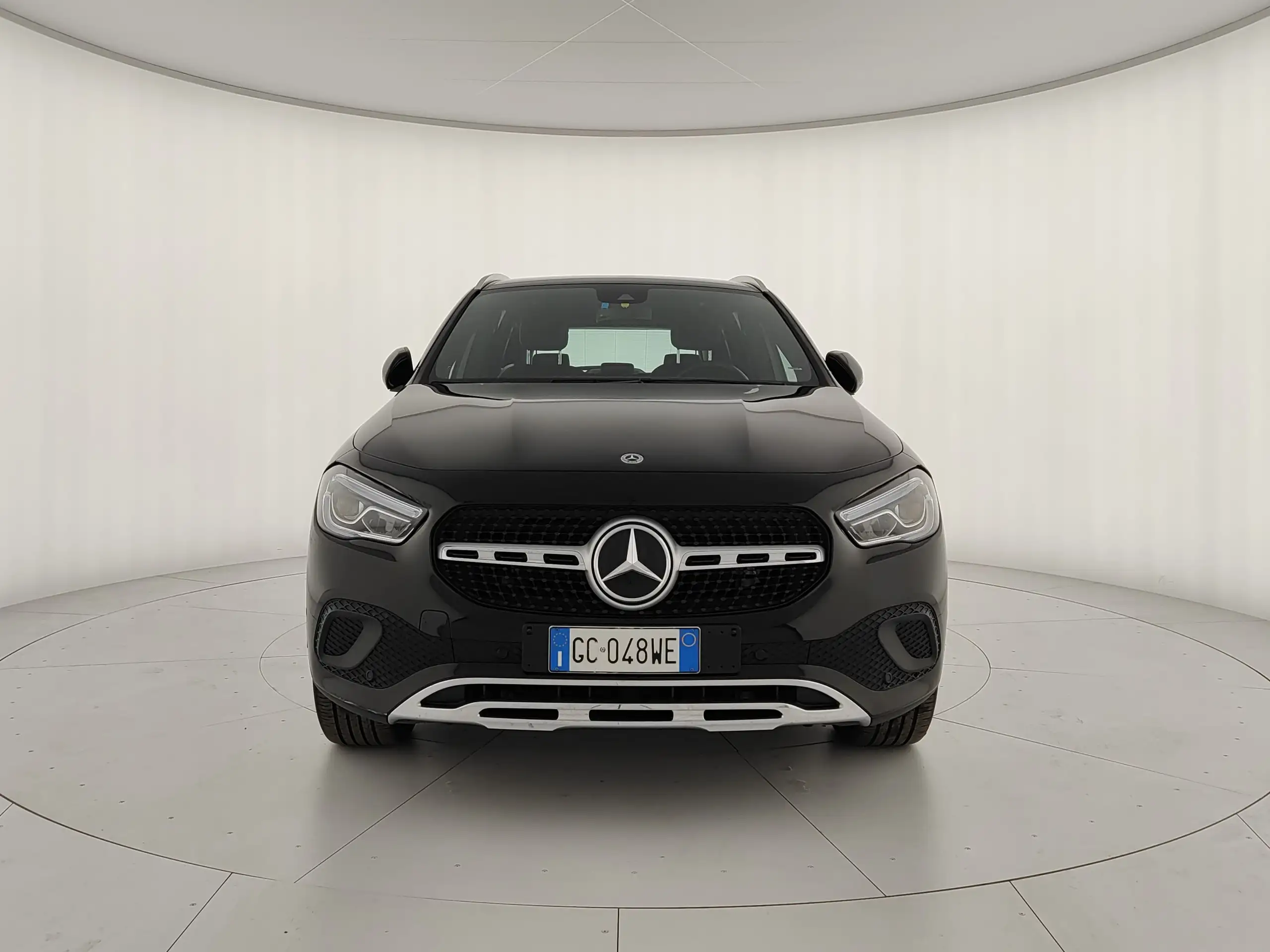 Mercedes-Benz - GLA 180