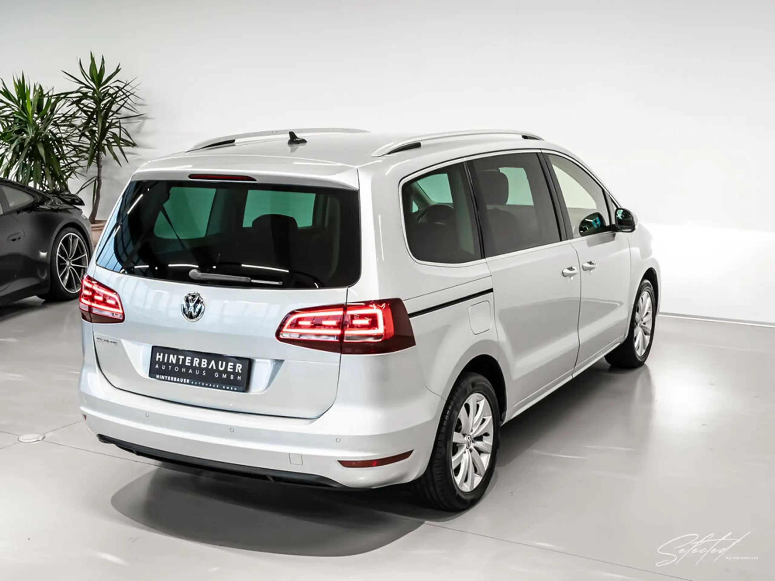 Volkswagen - Sharan