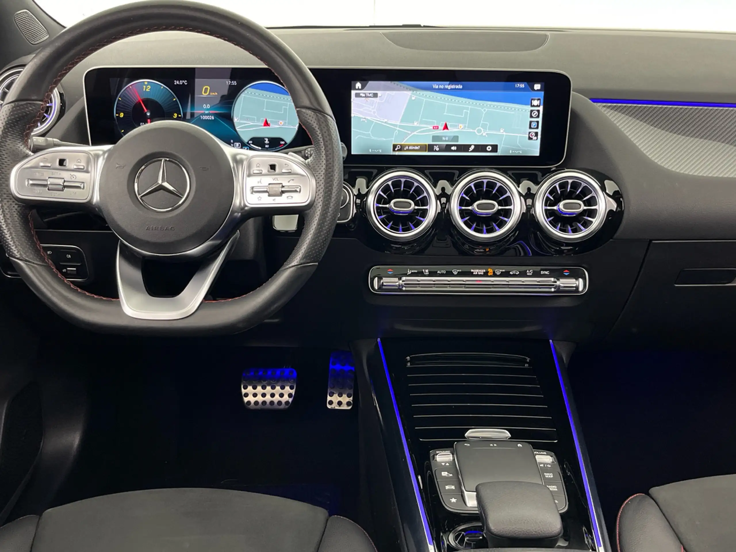 Mercedes-Benz - GLA 200