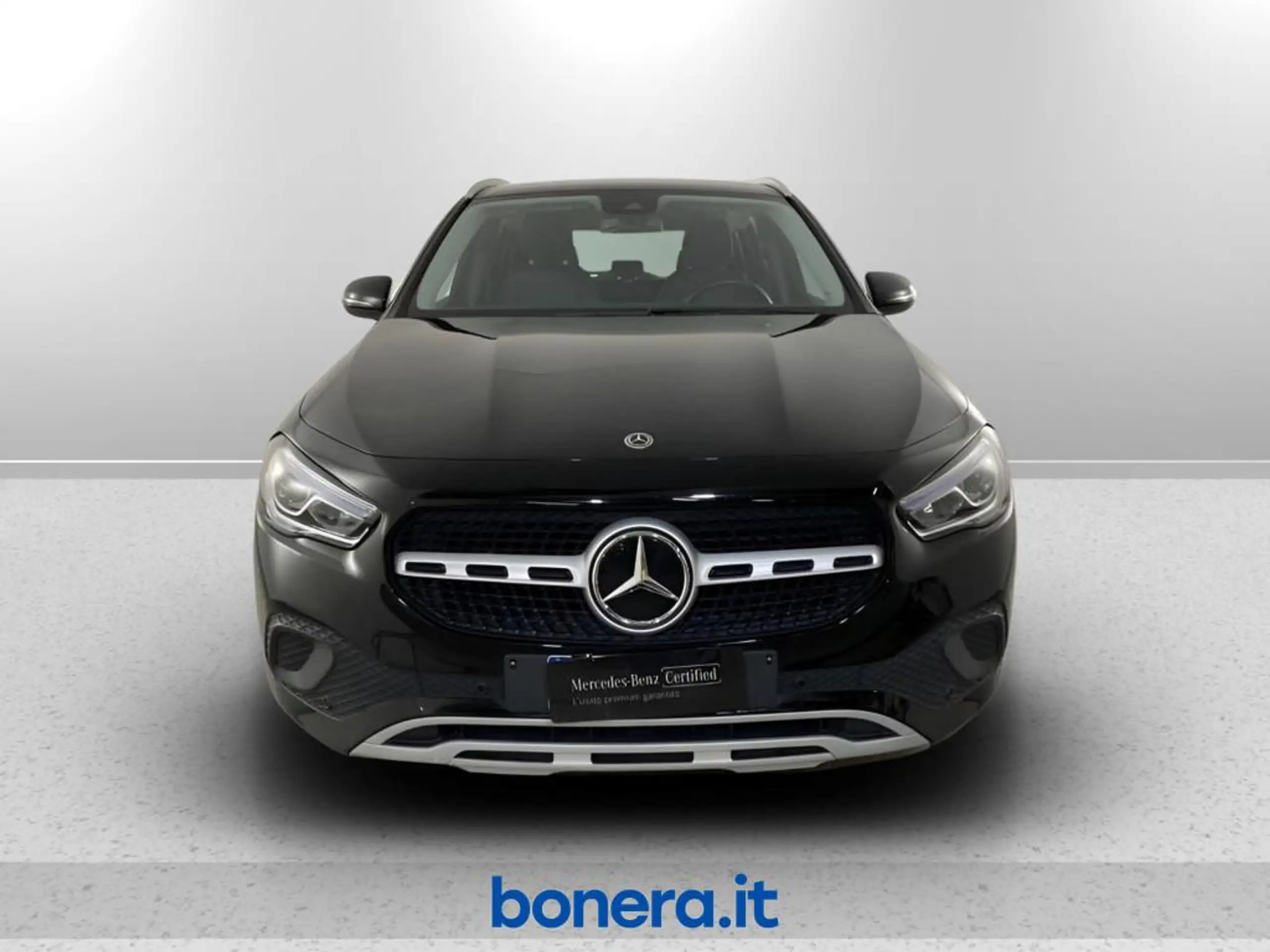 Mercedes-Benz - GLA 180