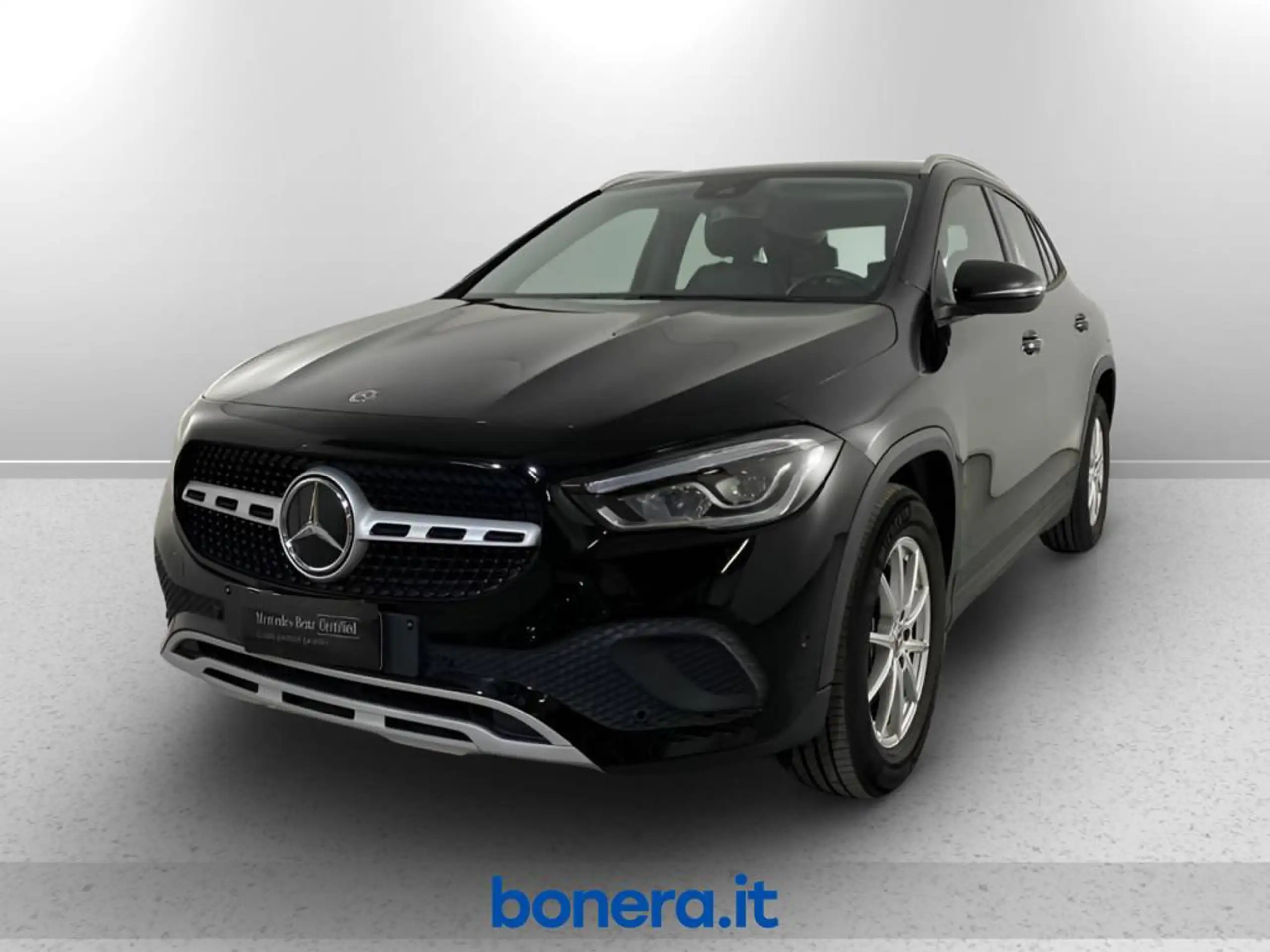 Mercedes-Benz - GLA 180