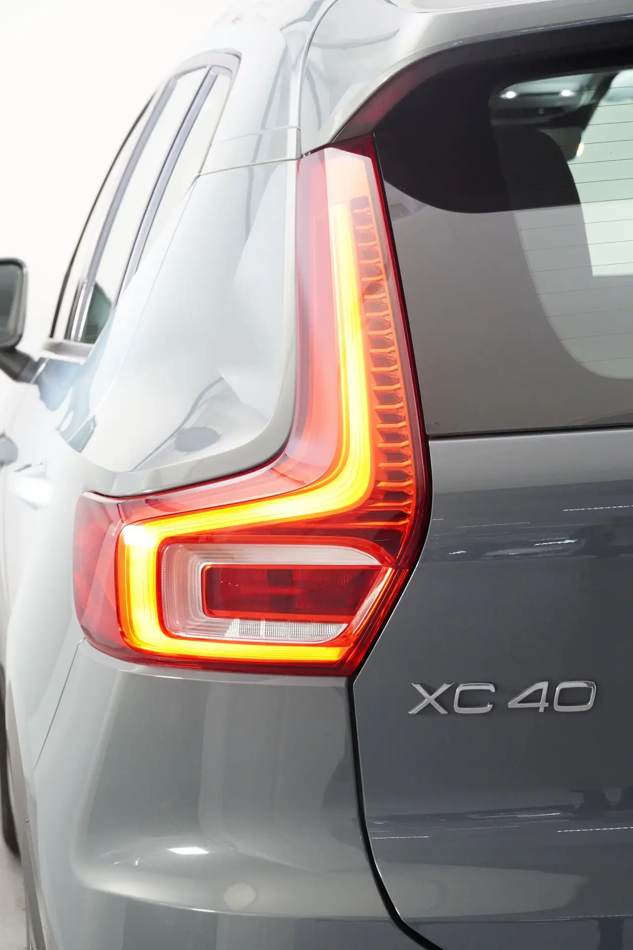 Volvo - XC40