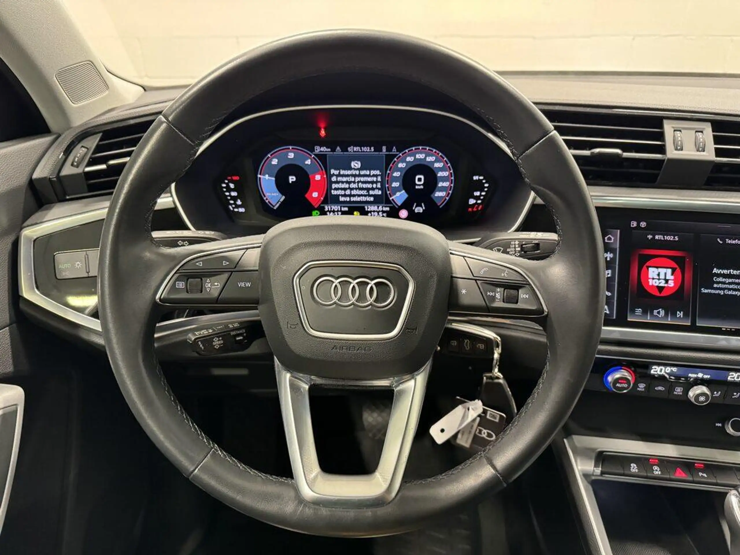 Audi - Q3