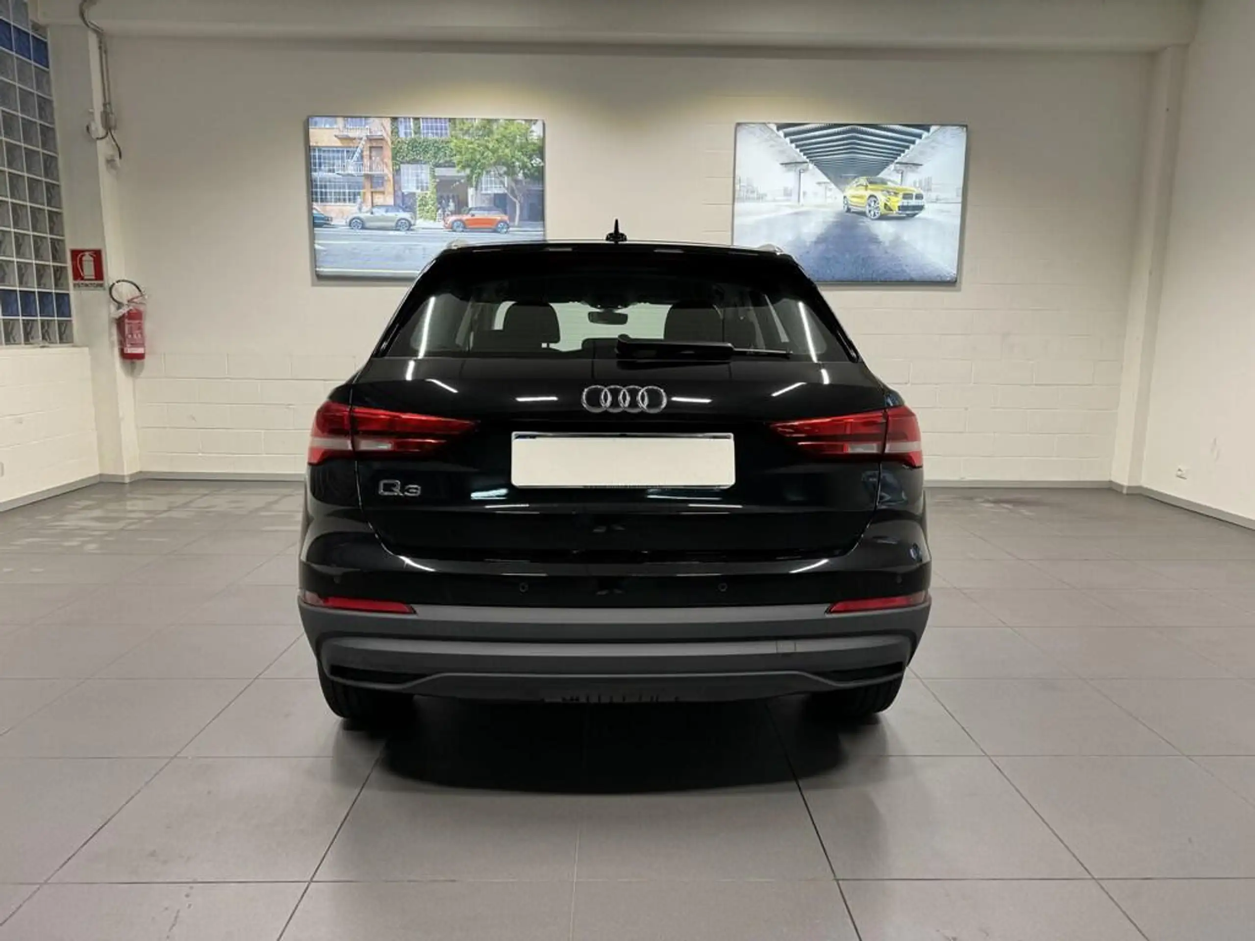 Audi - Q3