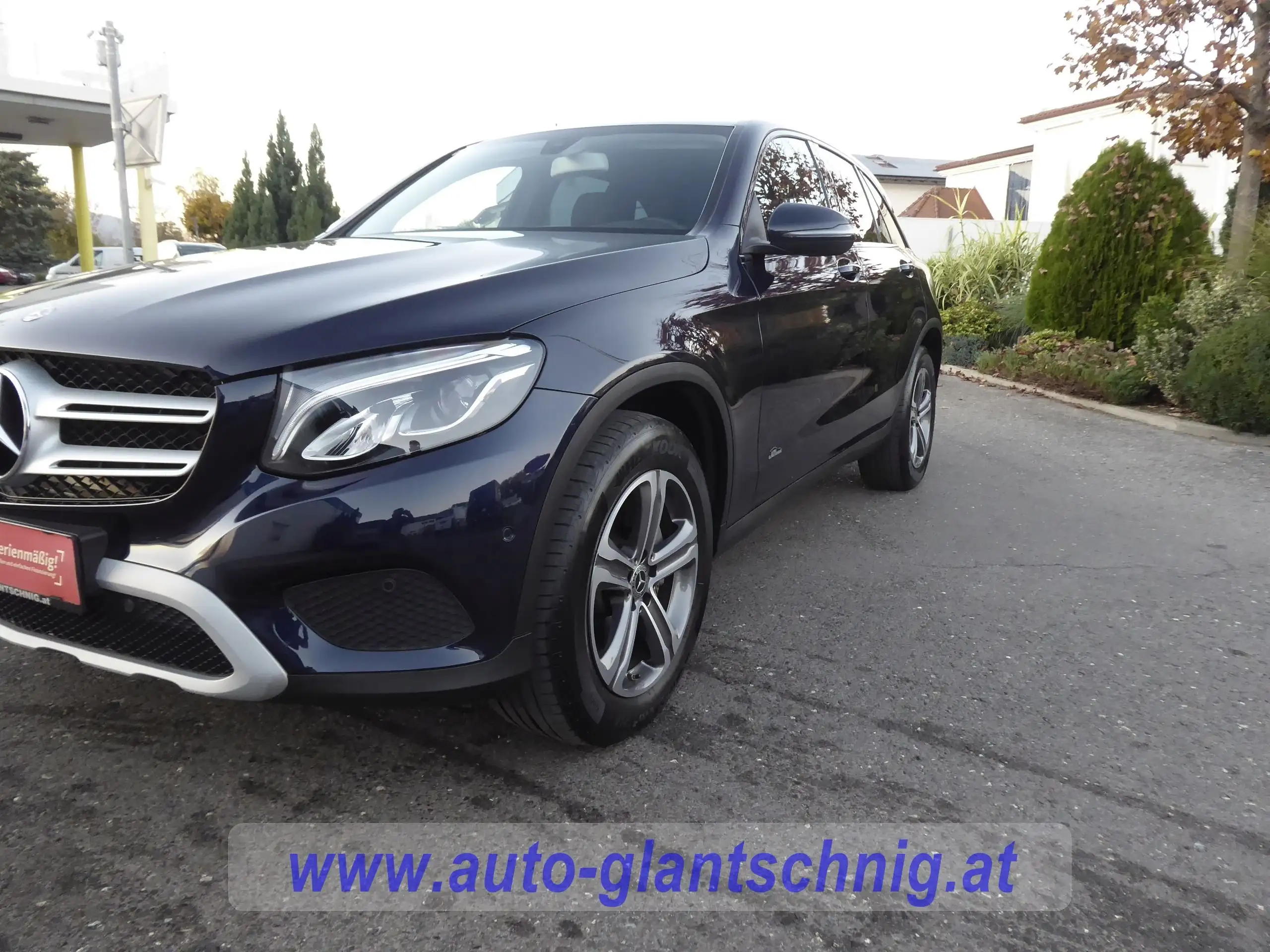 Mercedes-Benz - GLC 250