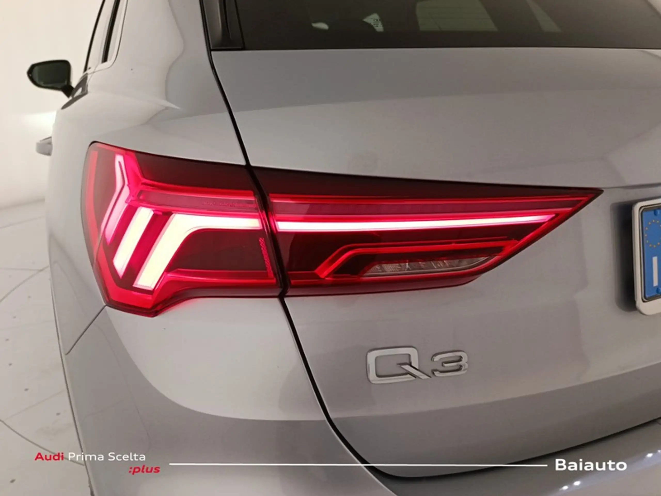 Audi - Q3