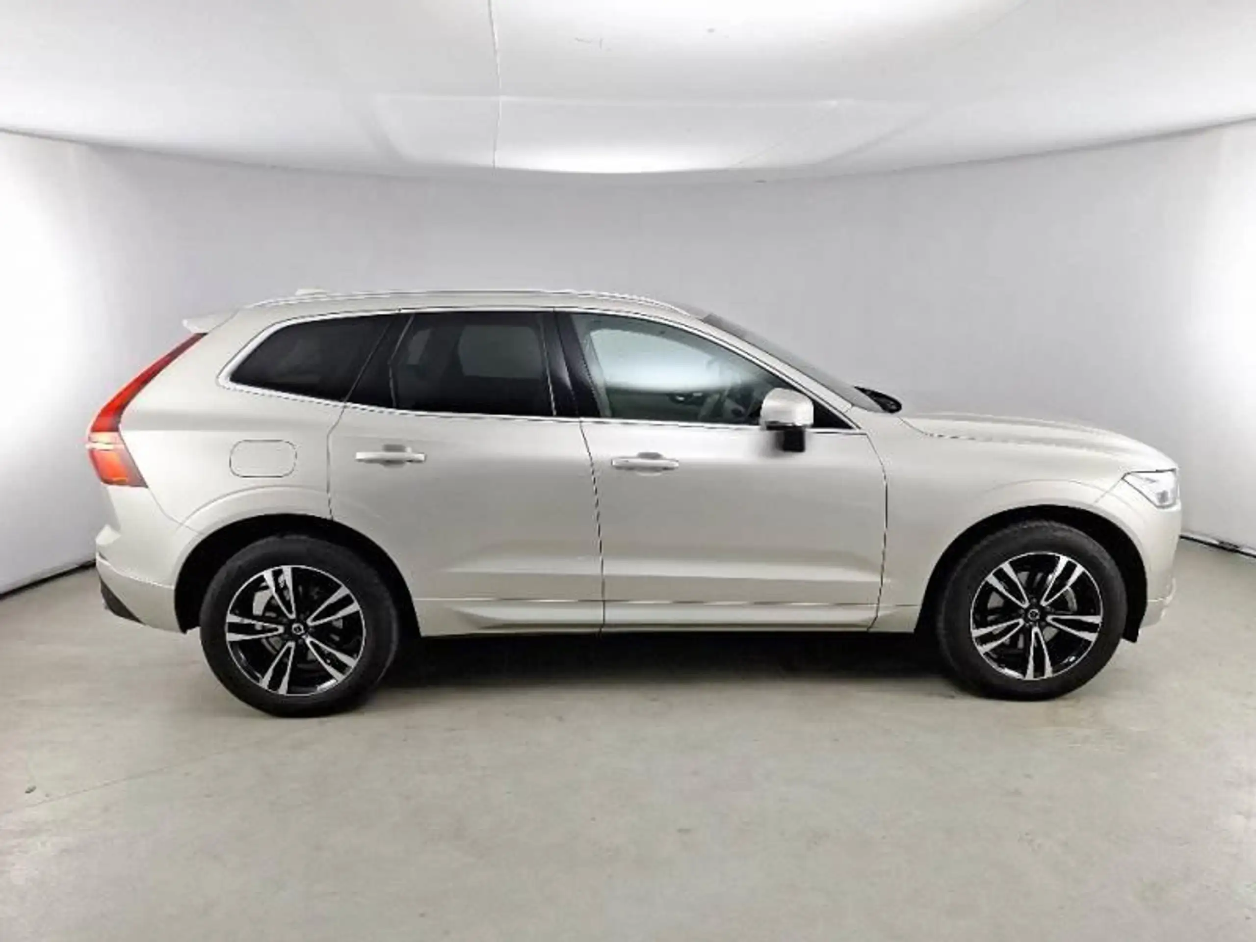 Volvo - XC60